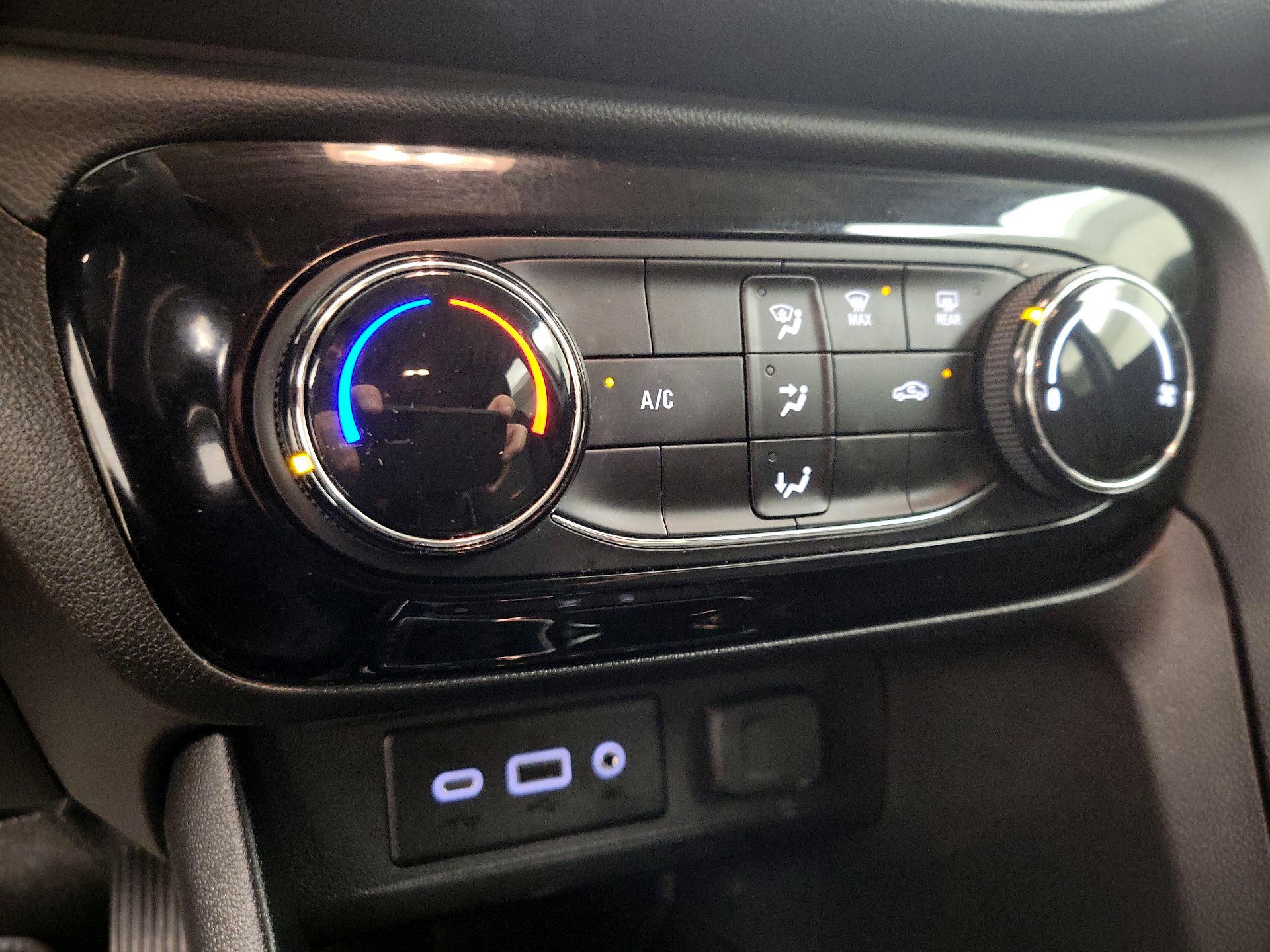 Thumbnail: 2023 Buick Encore GX - 16