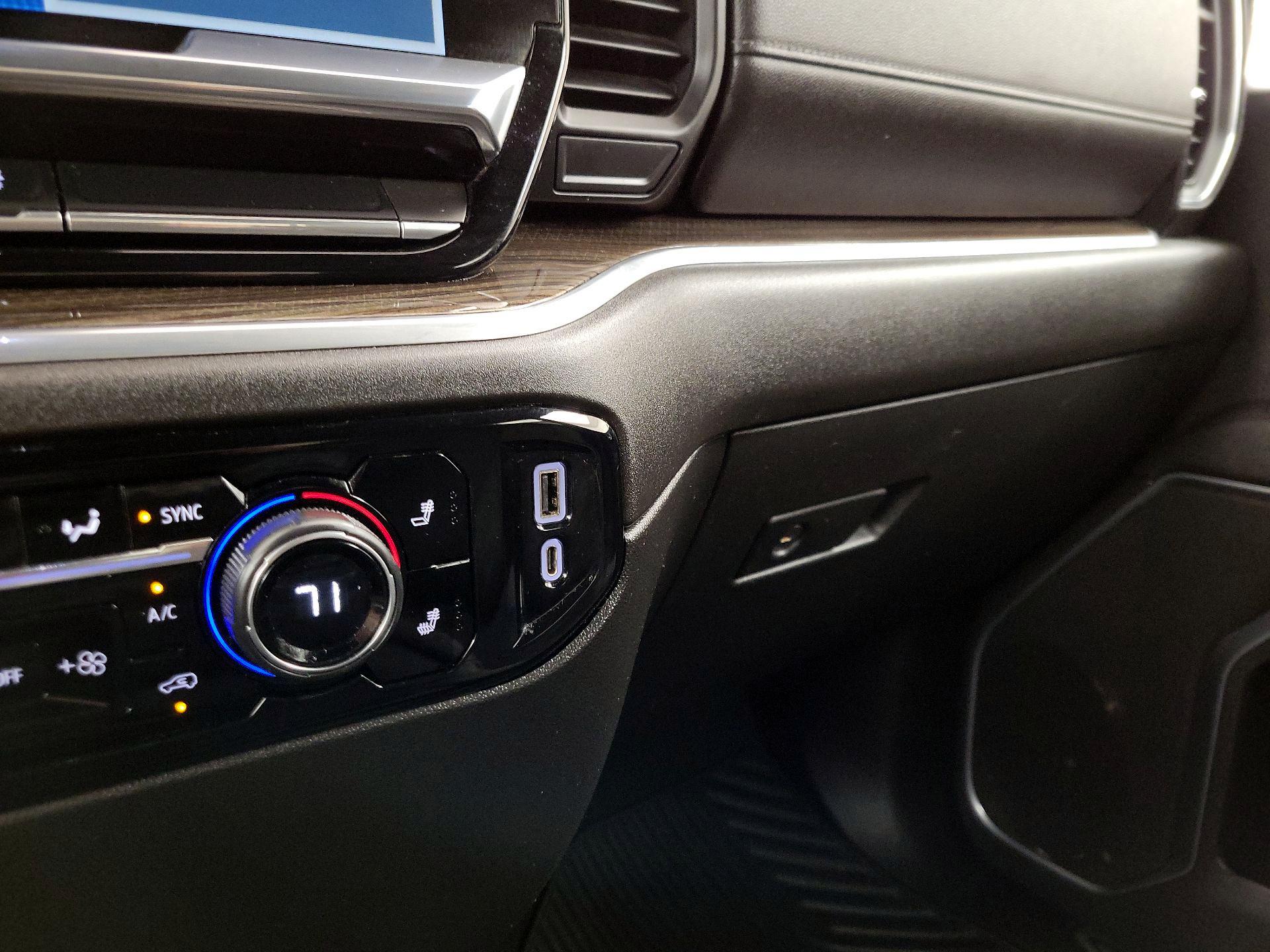 Thumbnail: 2022 Chevrolet Silverado 1500 - 18