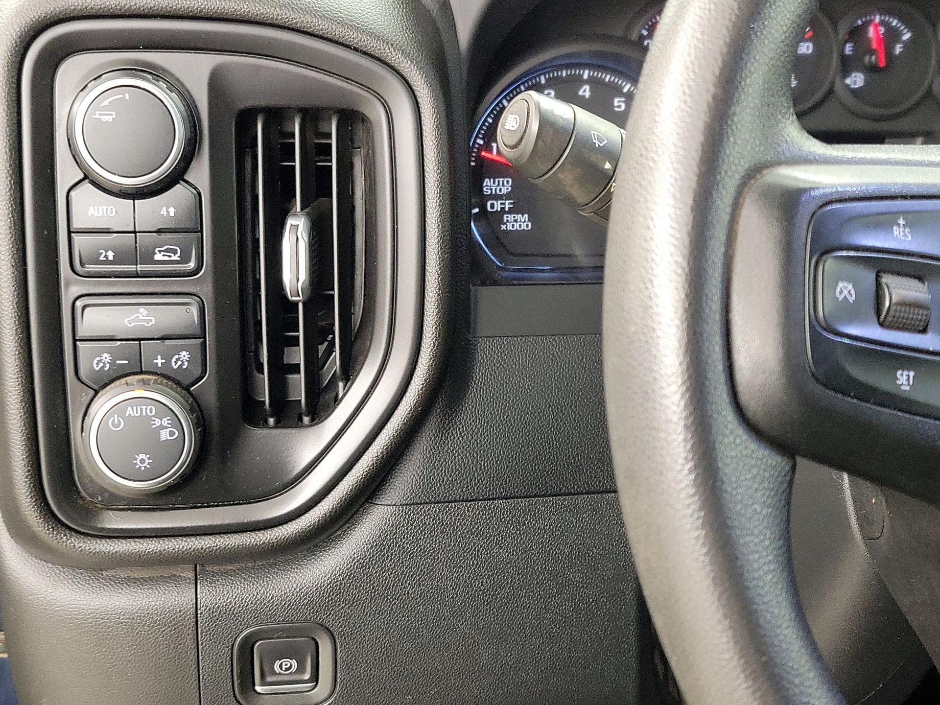 Thumbnail: 2023 Chevrolet Silverado 1500 - 13