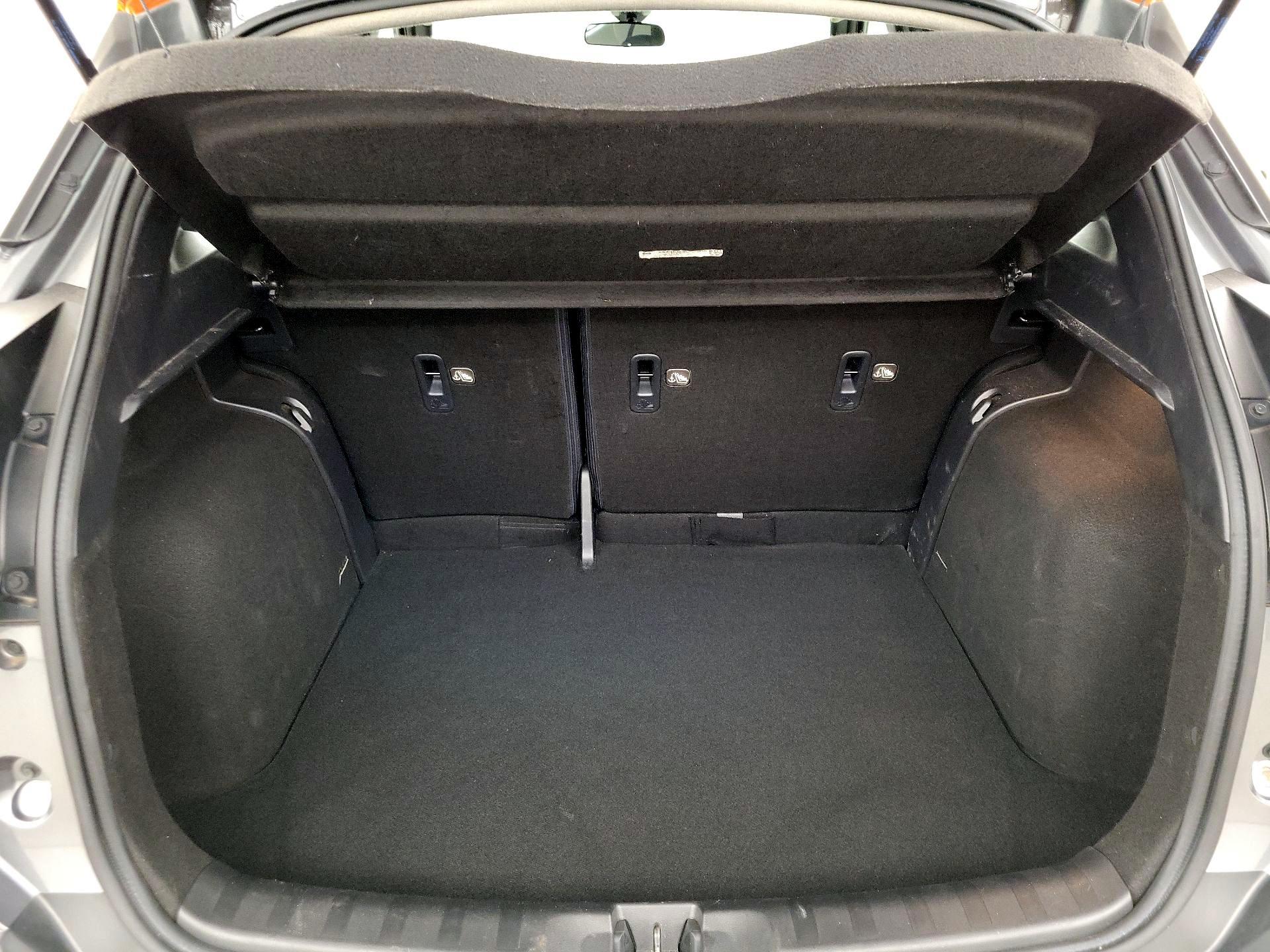 Thumbnail: 2020 Nissan Kicks - 19