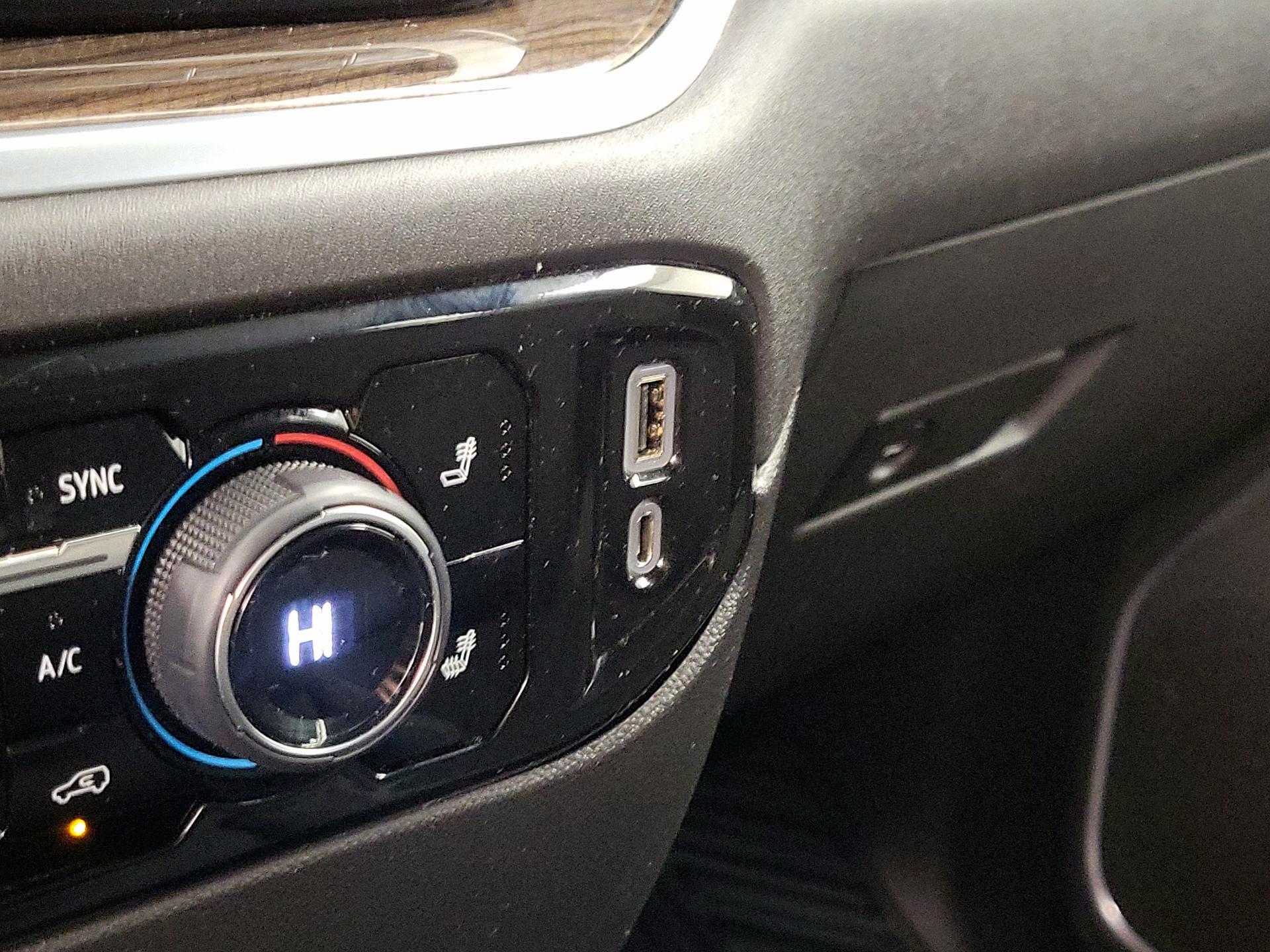 Thumbnail: 2022 Chevrolet Silverado 1500 - 18