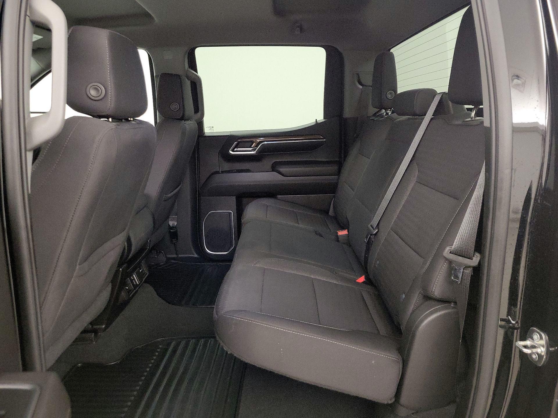 Thumbnail: 2022 Chevrolet Silverado 1500 - 19