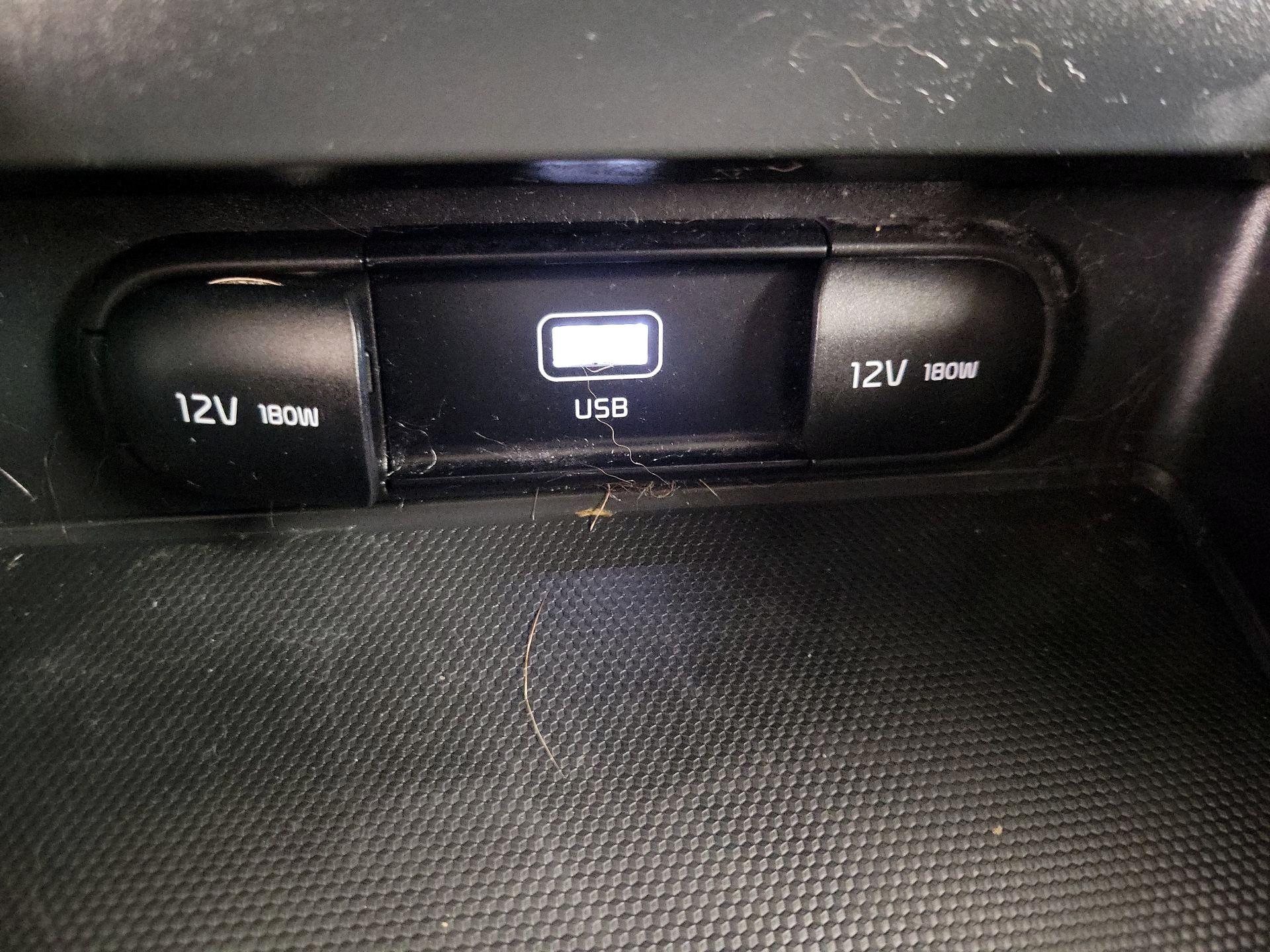 Thumbnail: 2023 Kia Soul - 18
