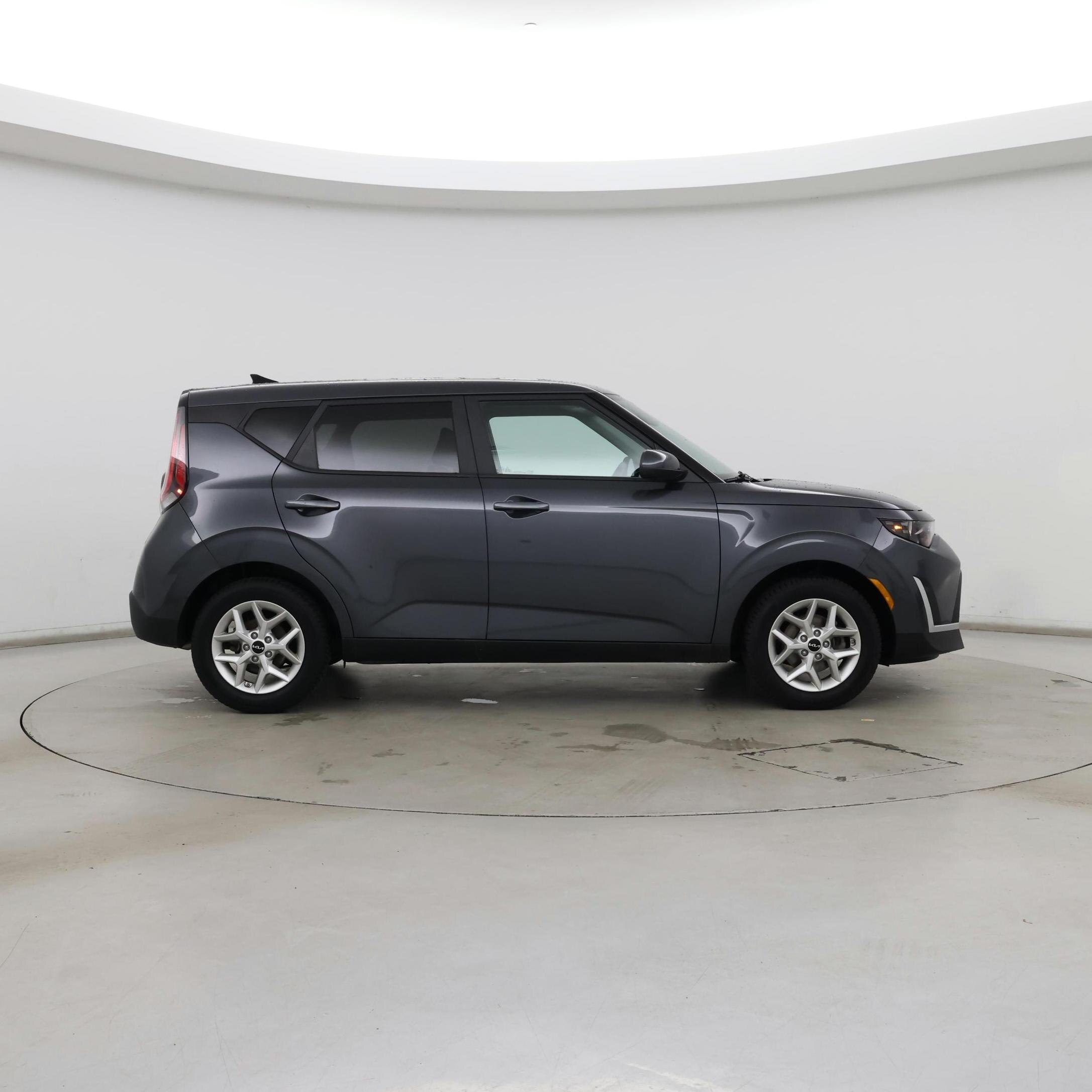 Thumbnail: 2023 Kia Soul - 7
