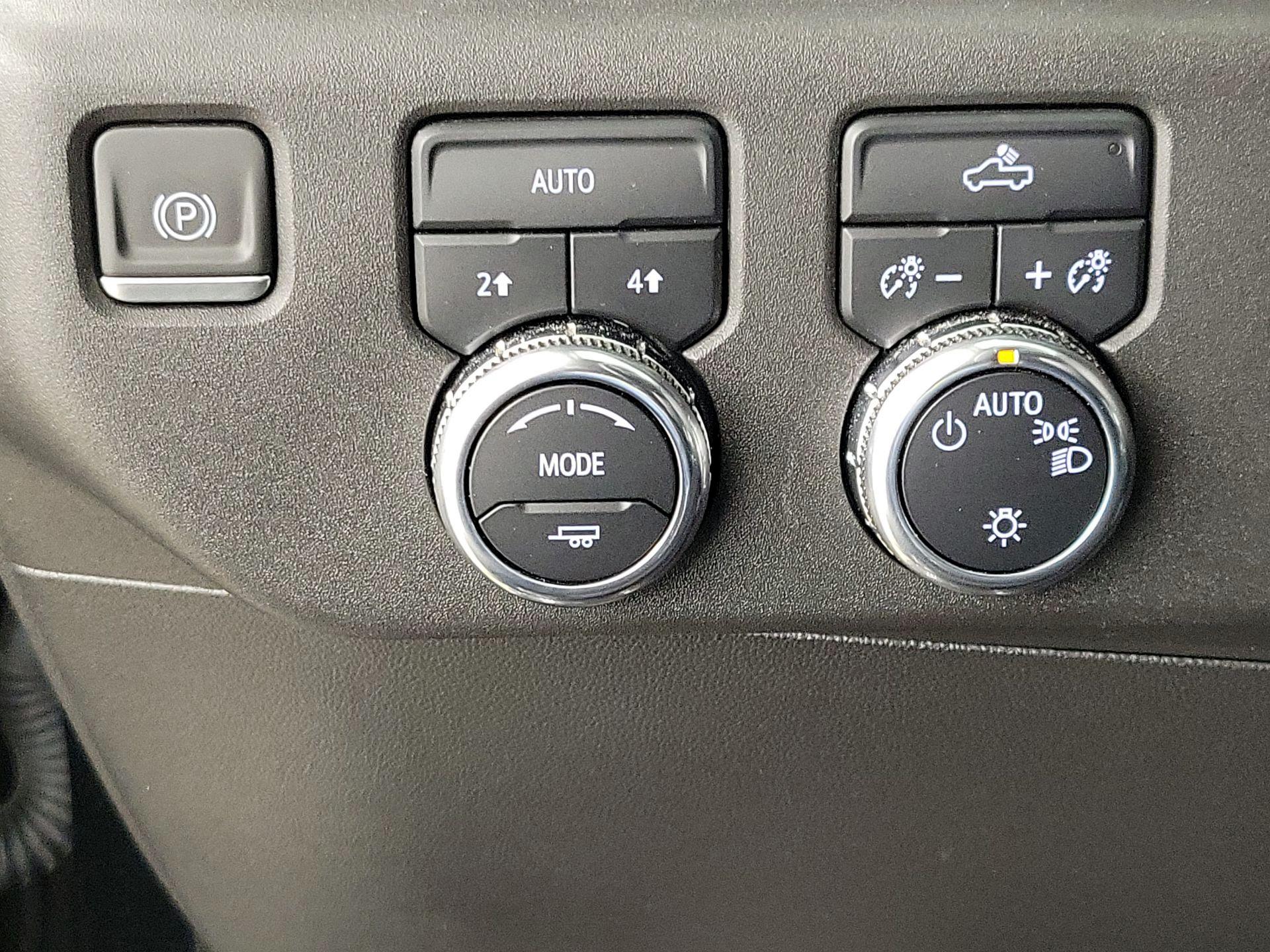 Thumbnail: 2022 GMC Sierra 1500 - 13