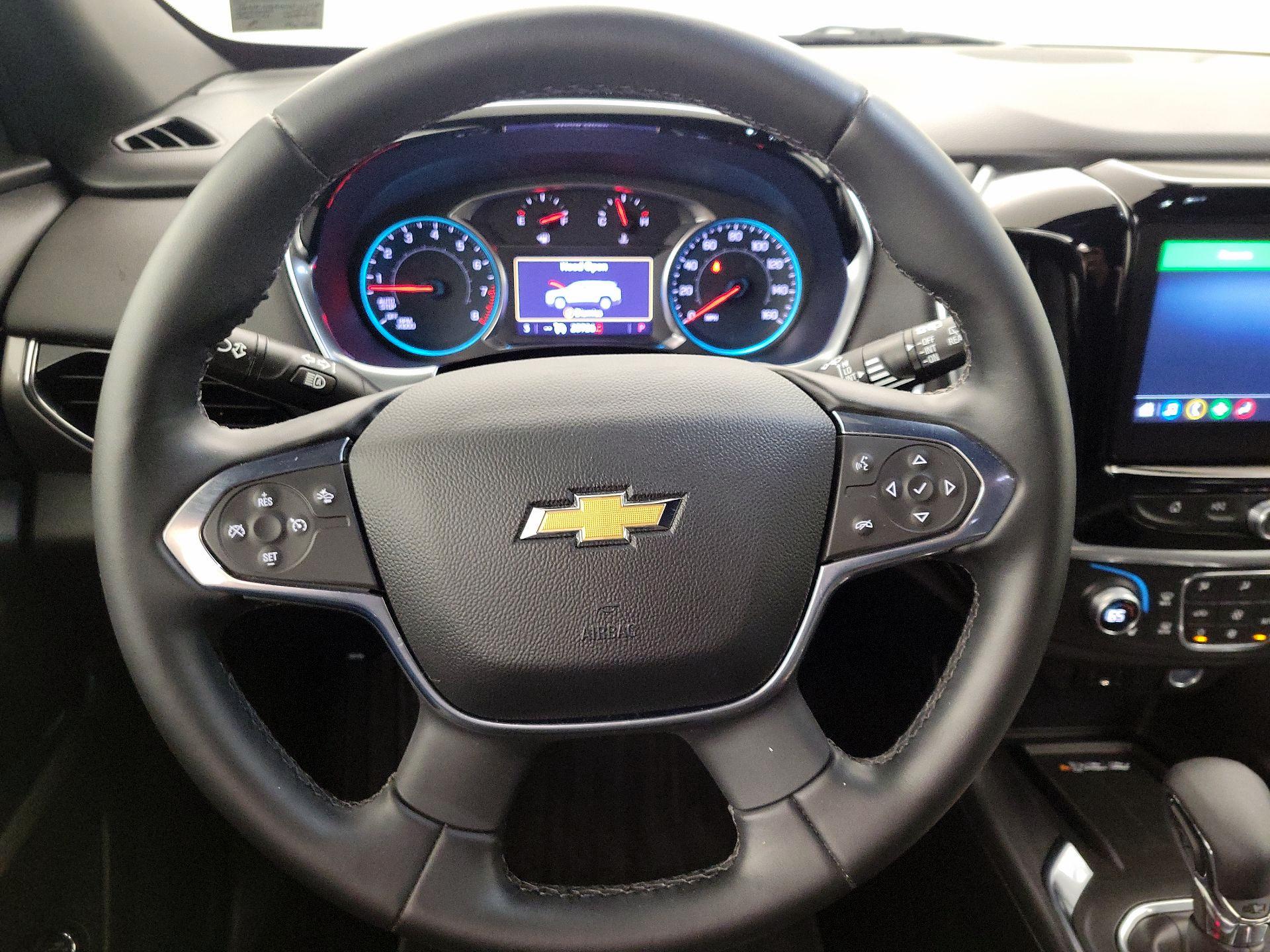 Thumbnail: 2023 Chevrolet Traverse - 10