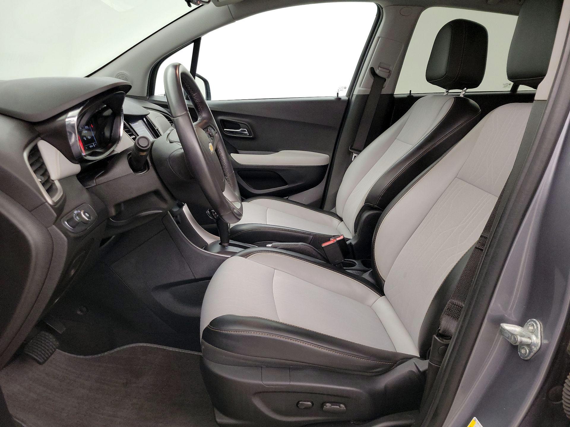 Thumbnail: 2020 Chevrolet Trax - 11