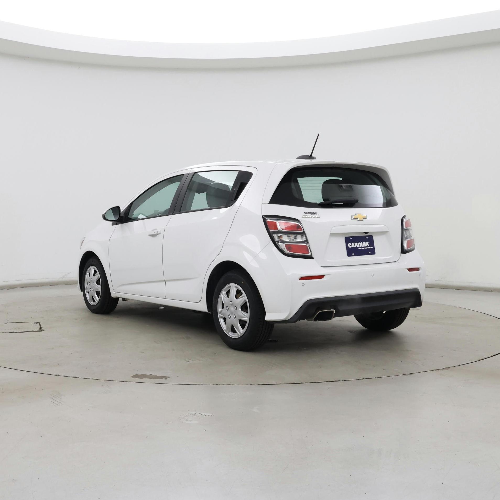 Thumbnail: 2020 Chevrolet Sonic - 2