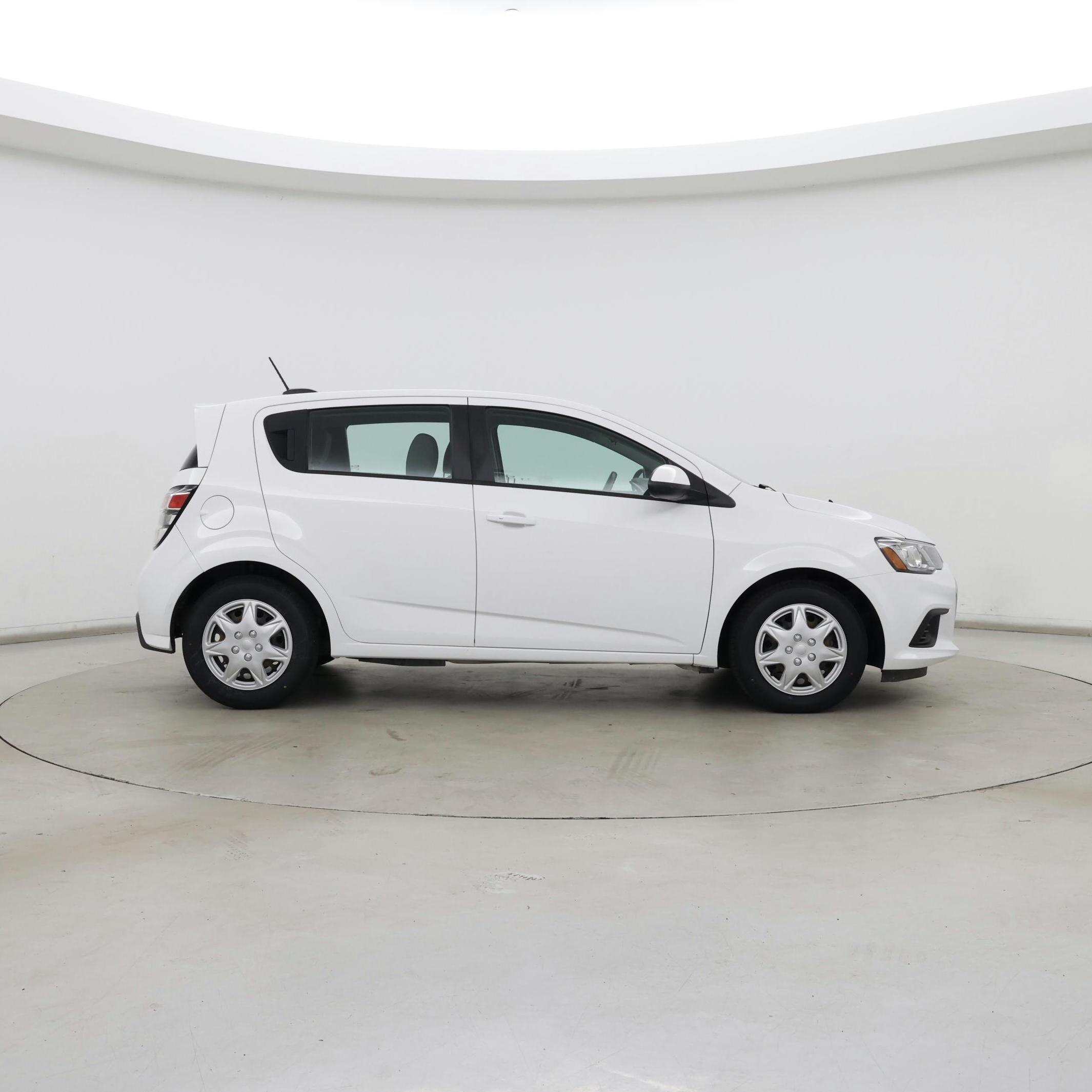 Thumbnail: 2020 Chevrolet Sonic - 7