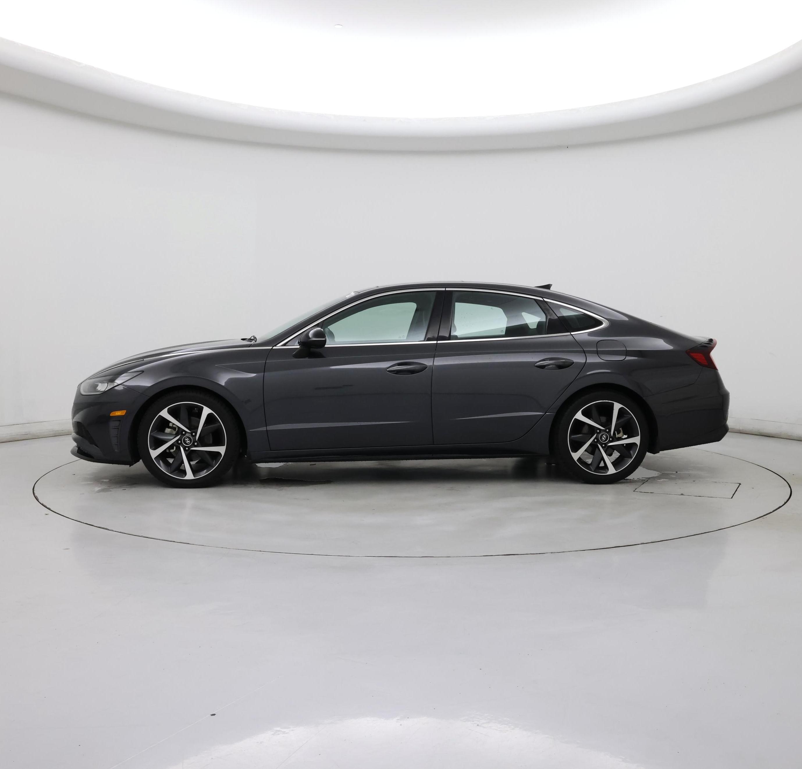 Thumbnail: 2021 Hyundai Sonata - 3