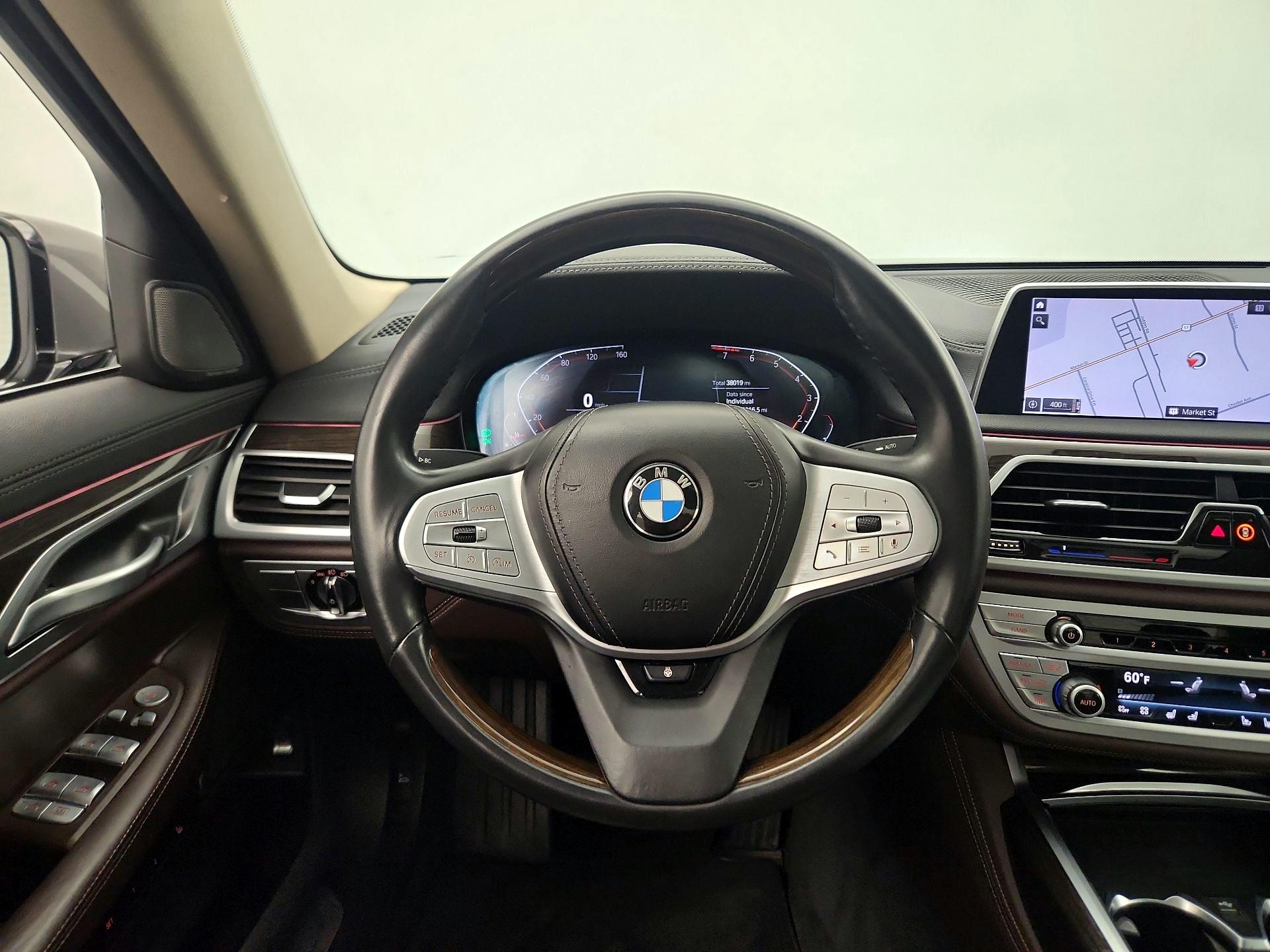 Thumbnail: 2021 BMW 7 Series - 10