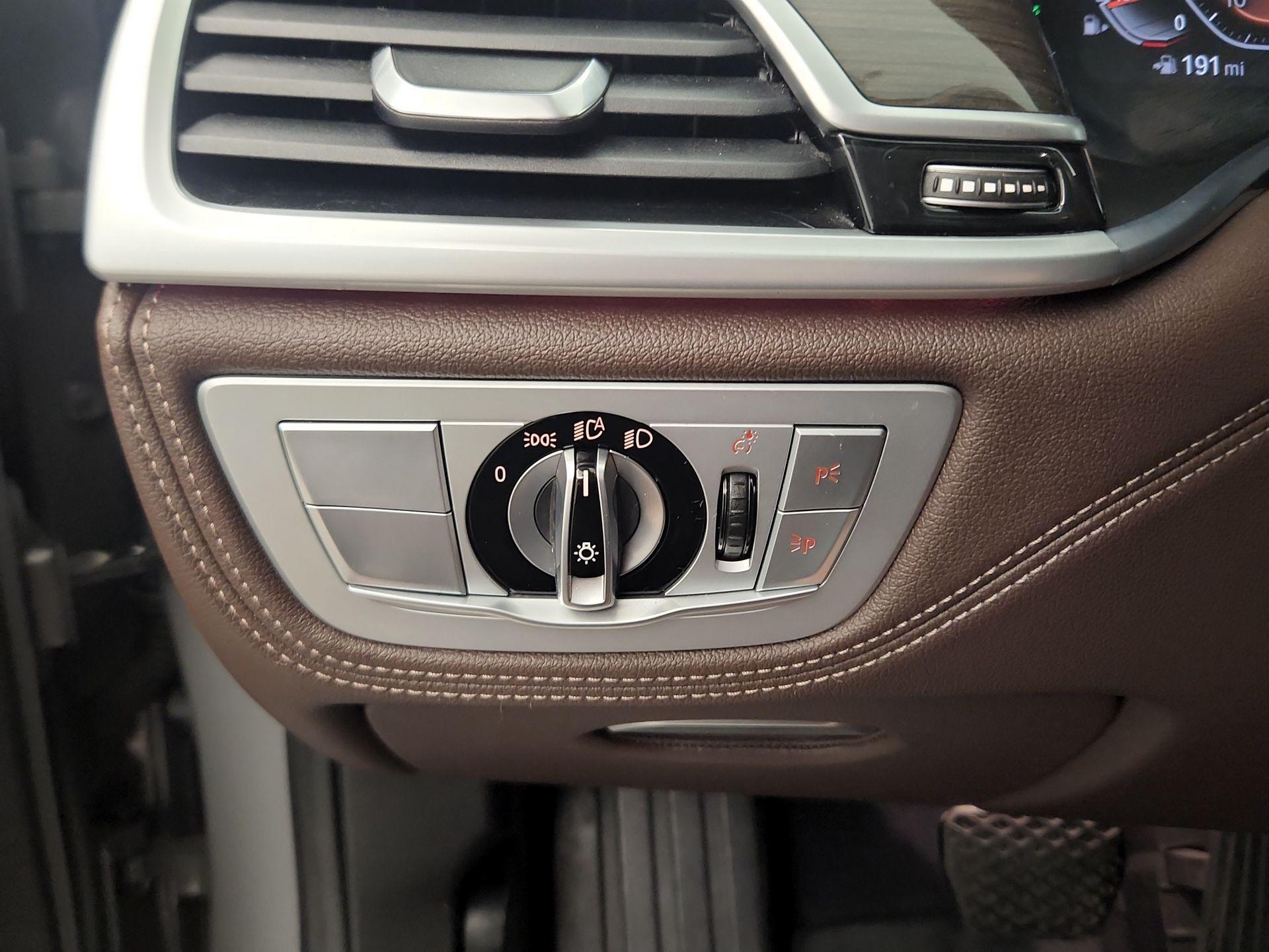 Thumbnail: 2021 BMW 7 Series - 13