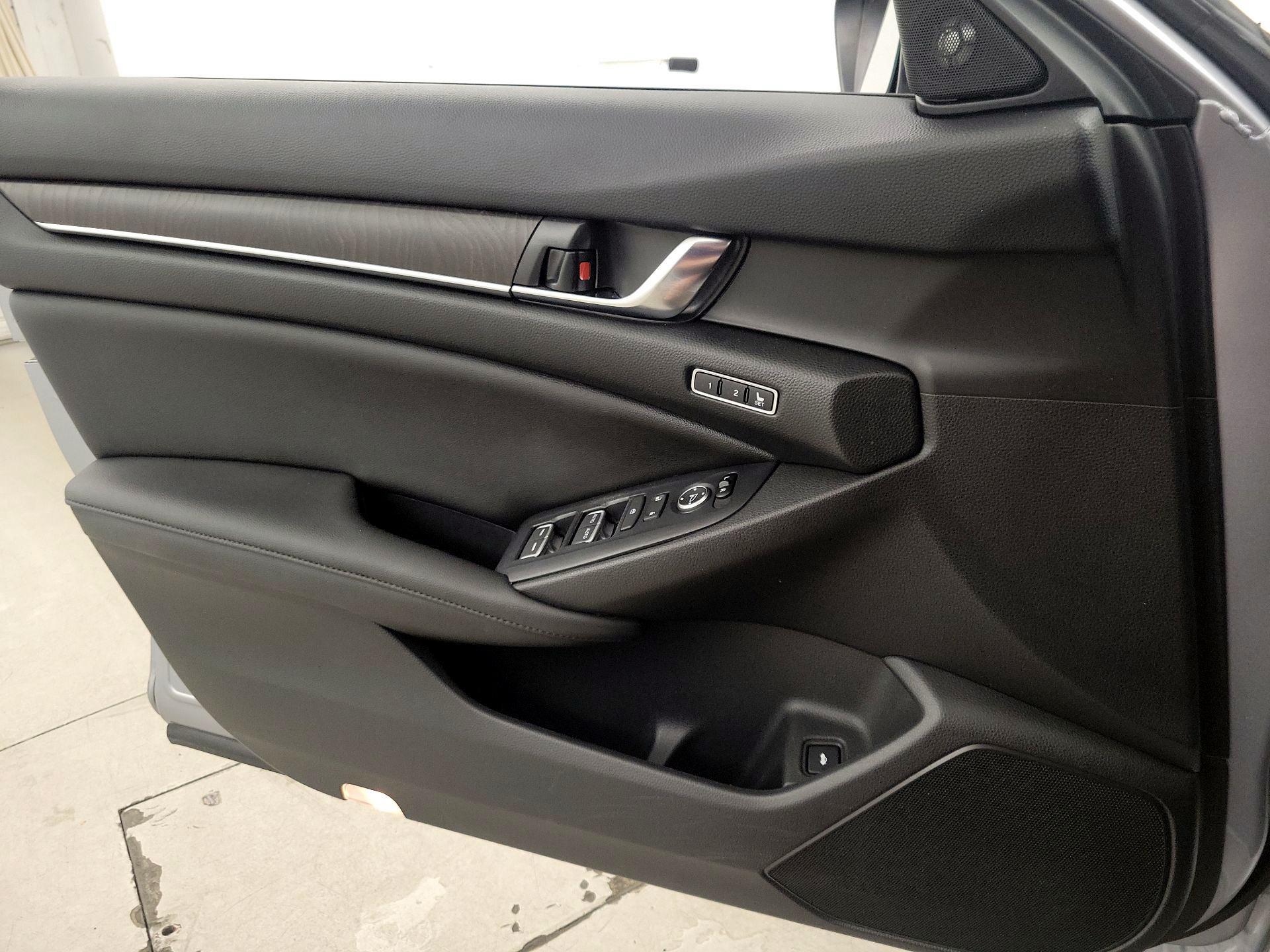 Thumbnail: 2021 Honda Accord - 12