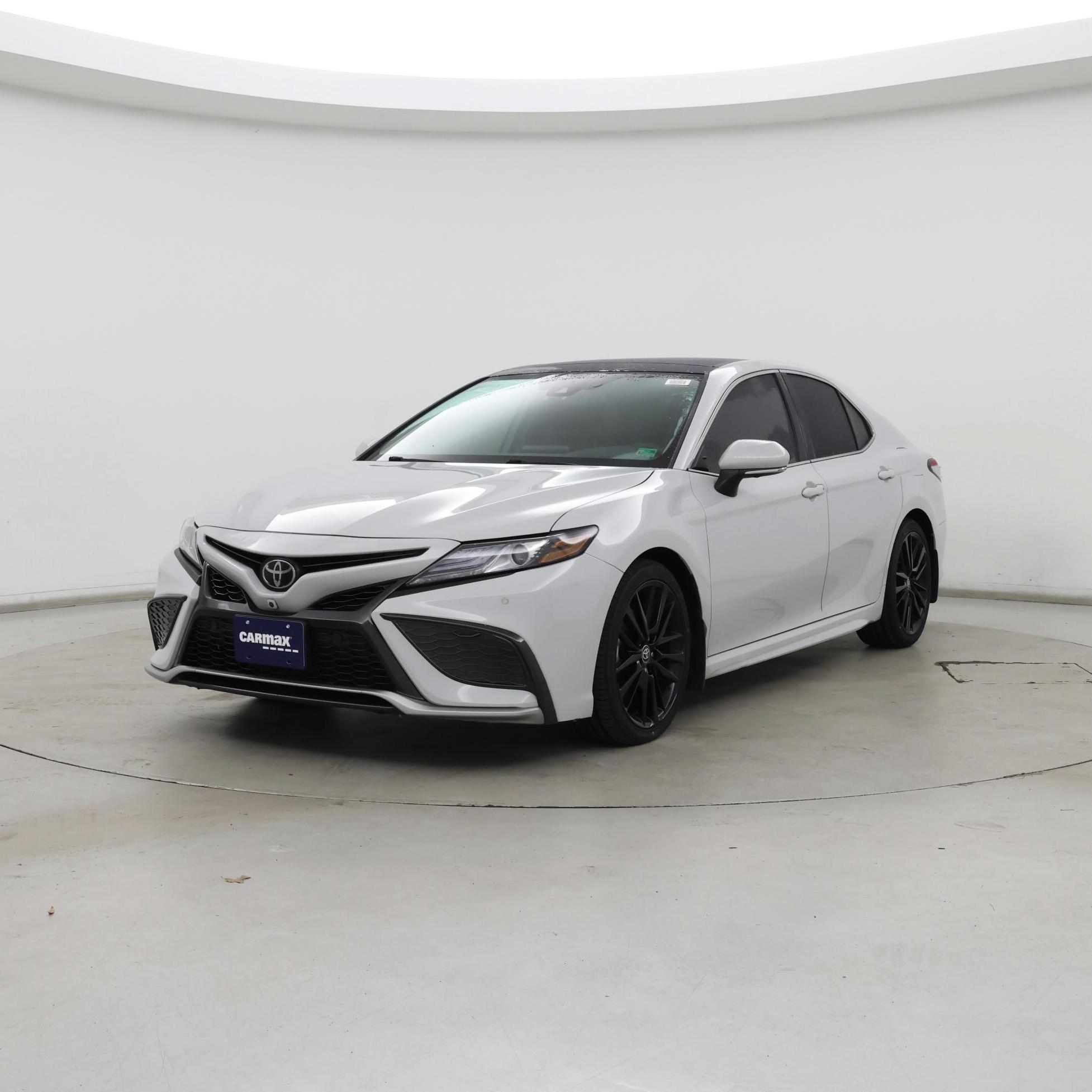 Thumbnail: 2022 Toyota Camry - 4