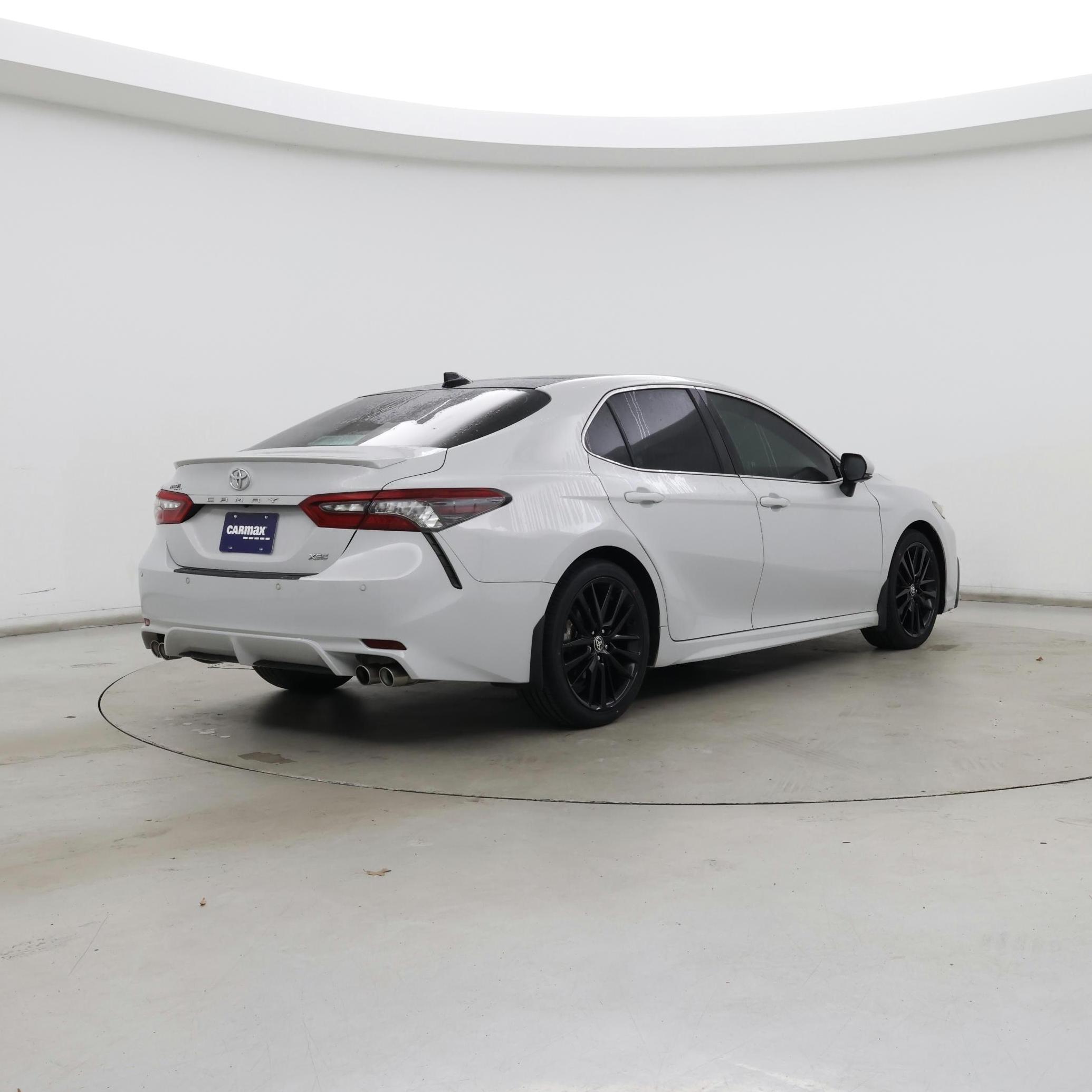 Thumbnail: 2022 Toyota Camry - 8