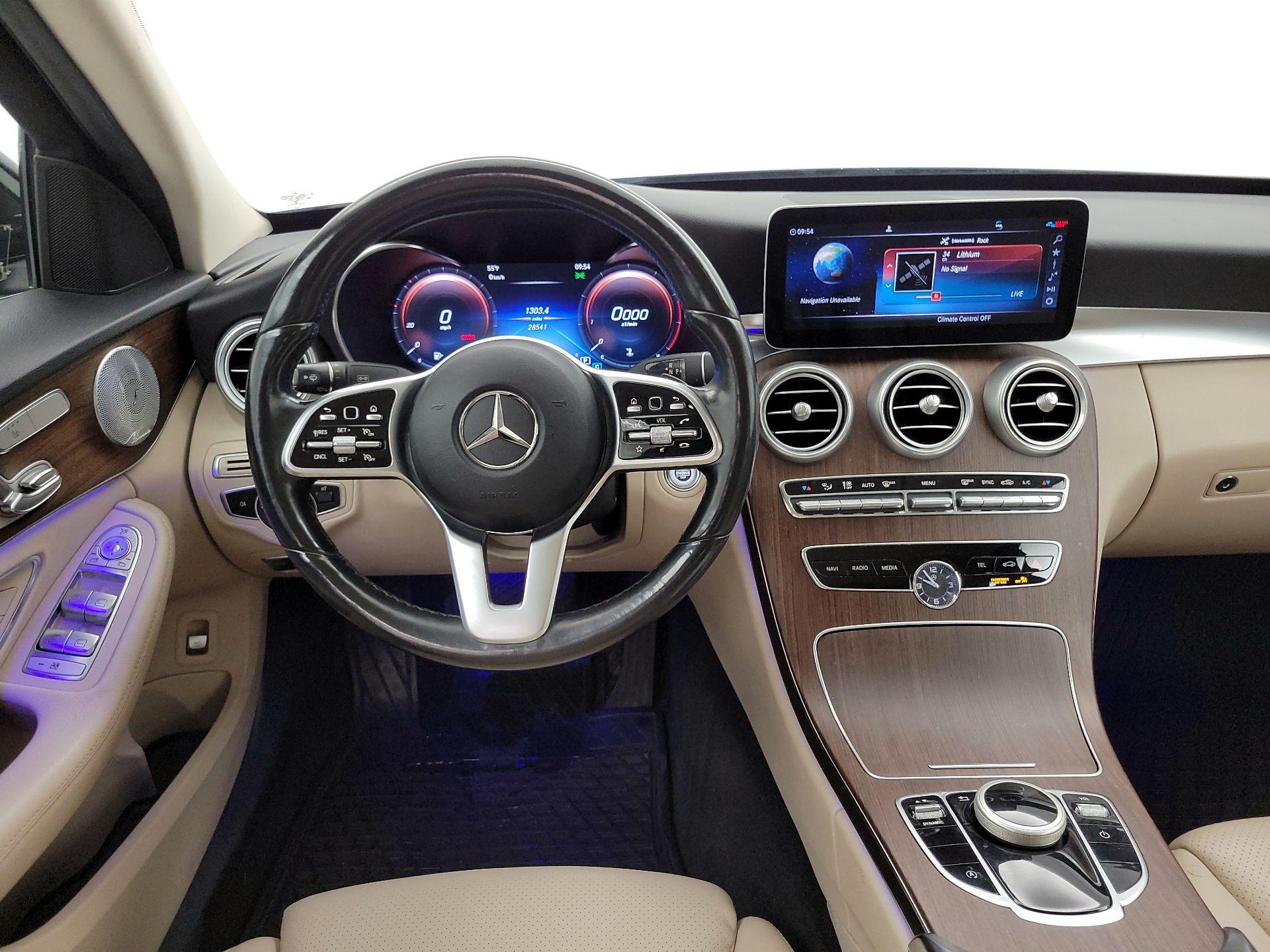 Thumbnail: 2021 Mercedes-Benz C-Class - 10