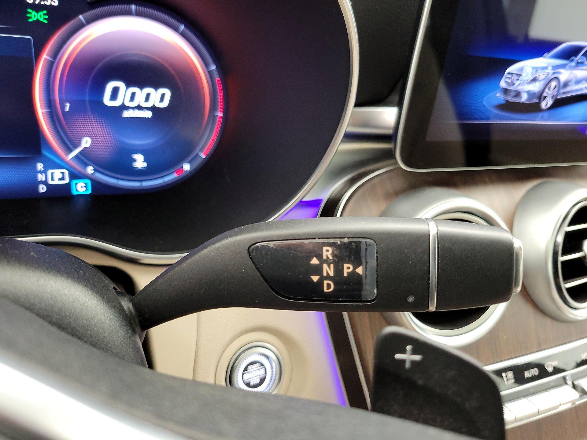 Thumbnail: 2021 Mercedes-Benz C-Class - 17