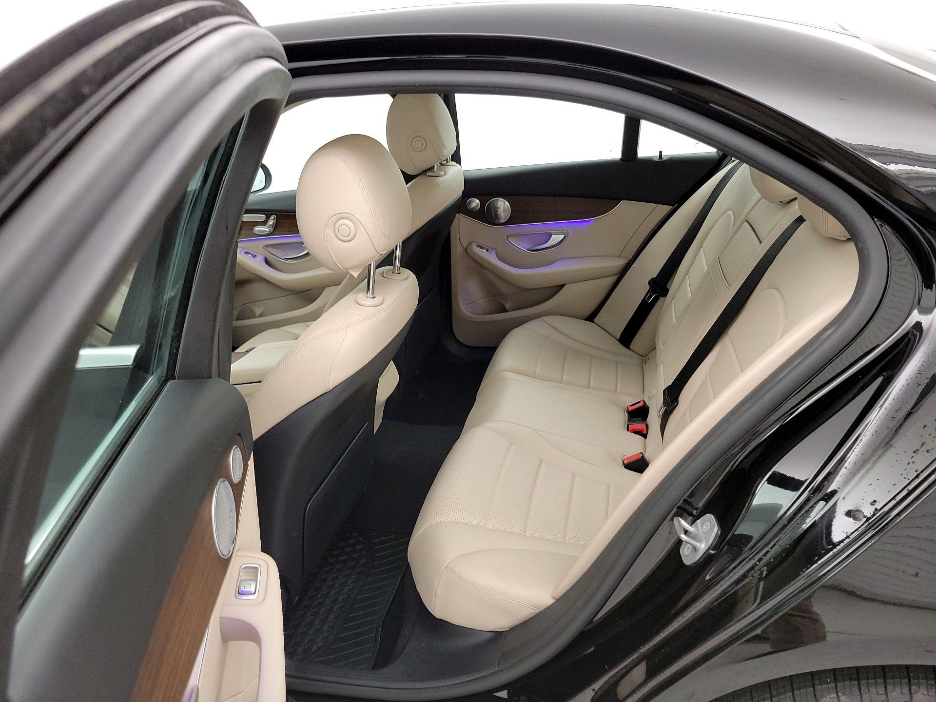 Thumbnail: 2021 Mercedes-Benz C-Class - 20