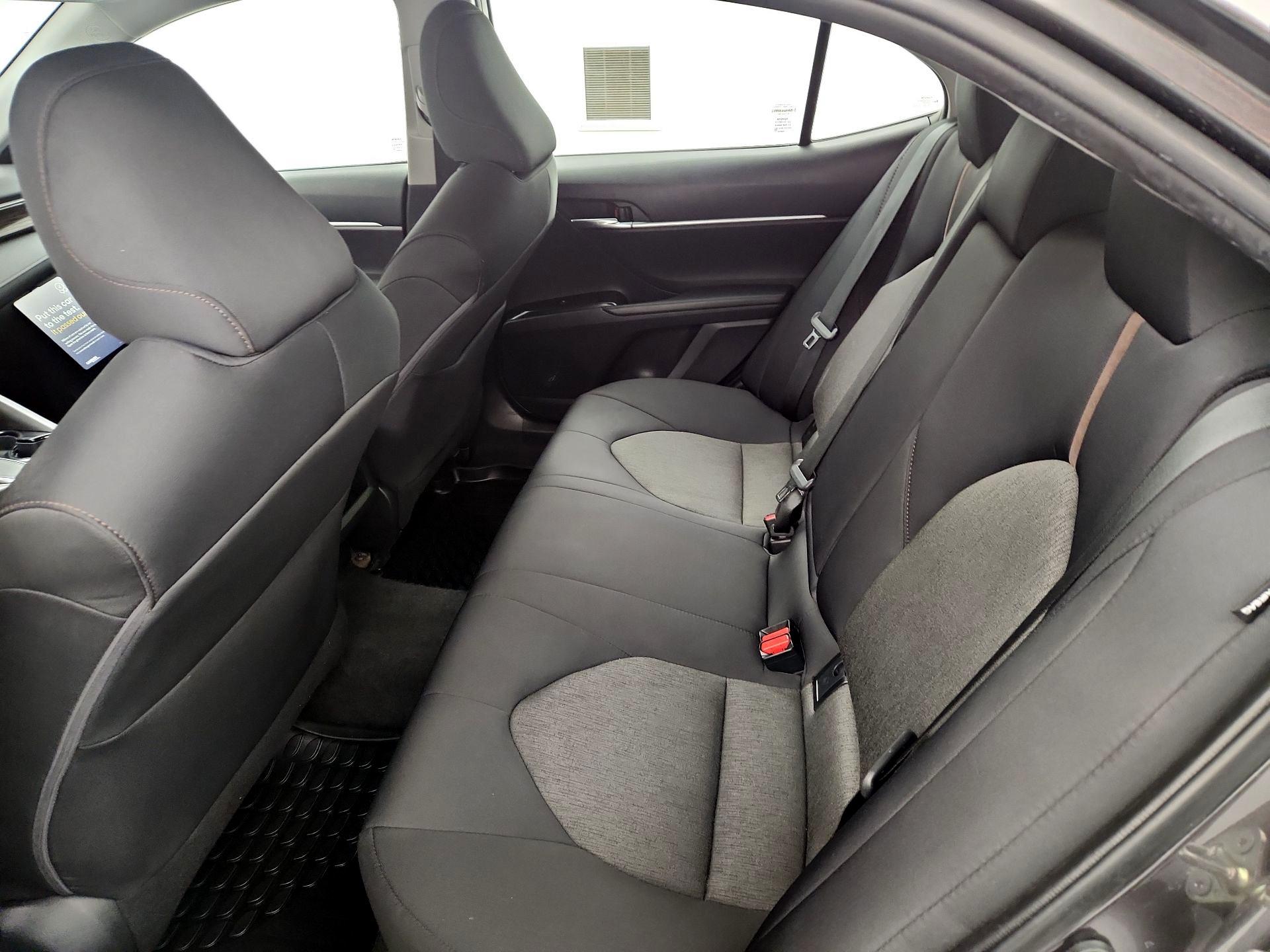 Thumbnail: 2020 Toyota Camry - 18