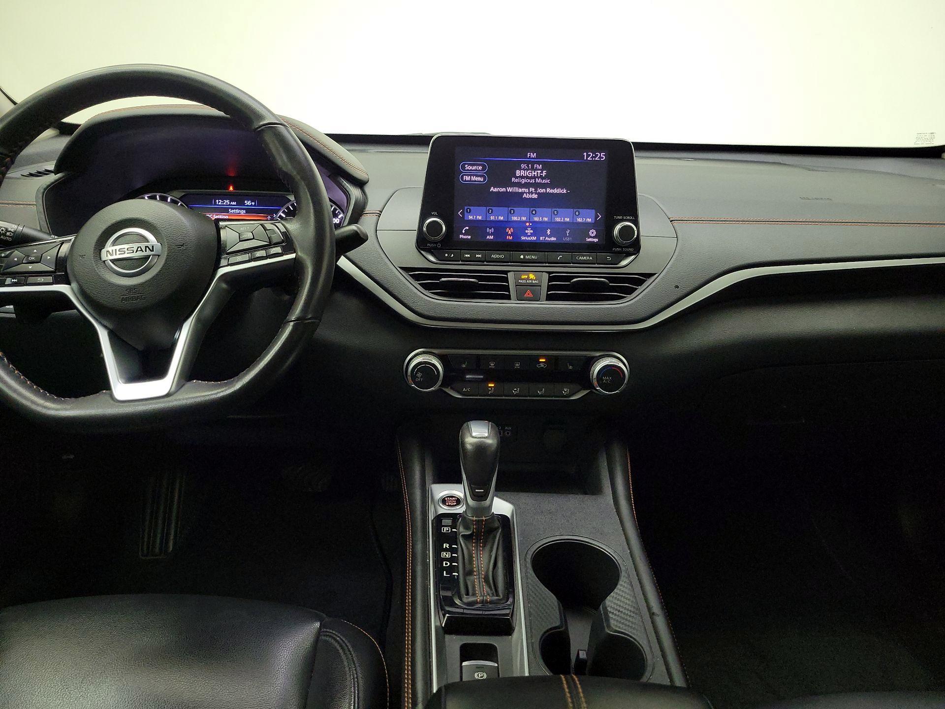Thumbnail: 2021 Nissan Altima - 9