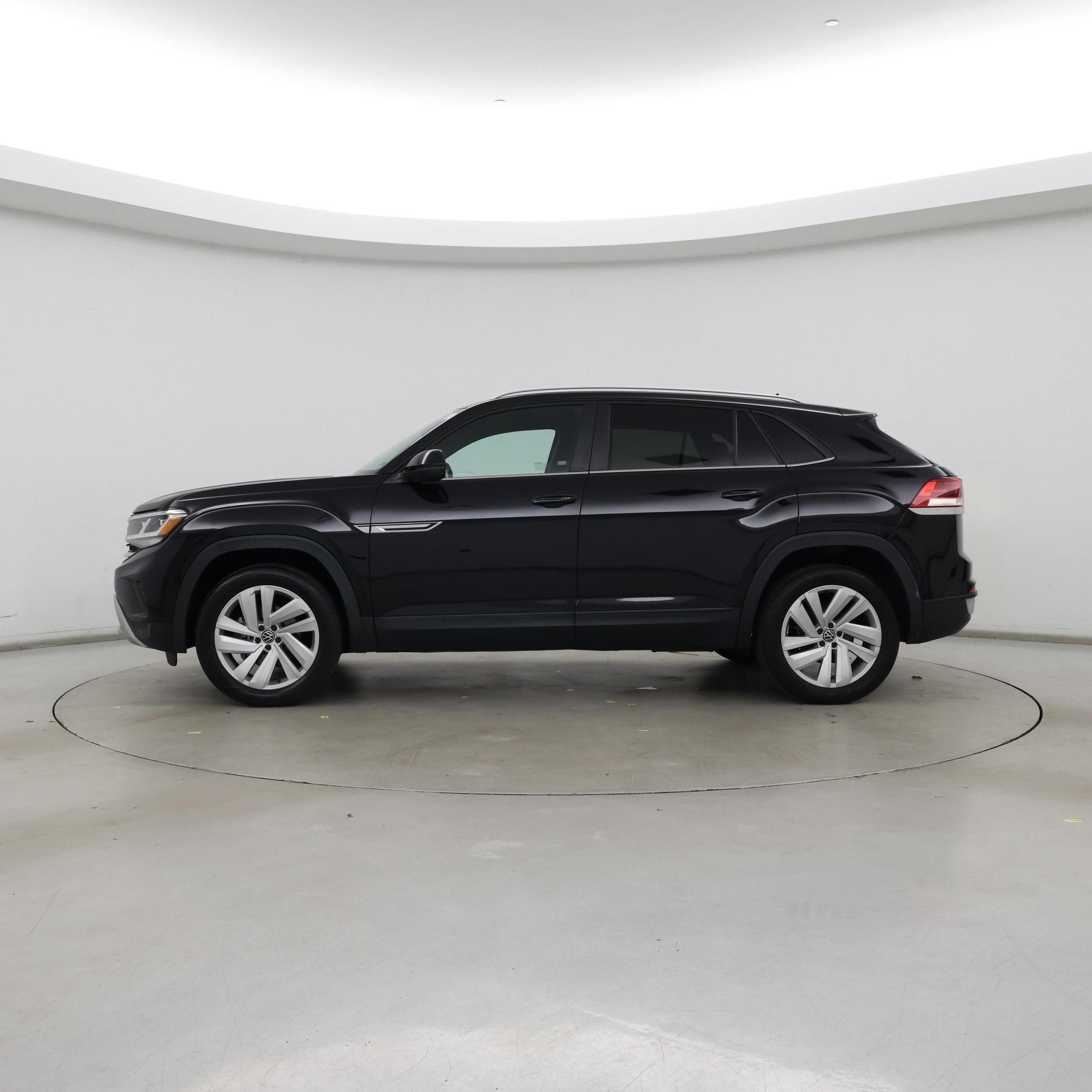 Thumbnail: 2022 Volkswagen Atlas - 3