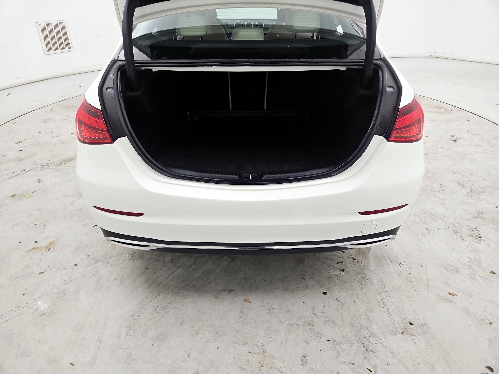 Thumbnail: 2023 Mercedes-Benz C-Class - 20