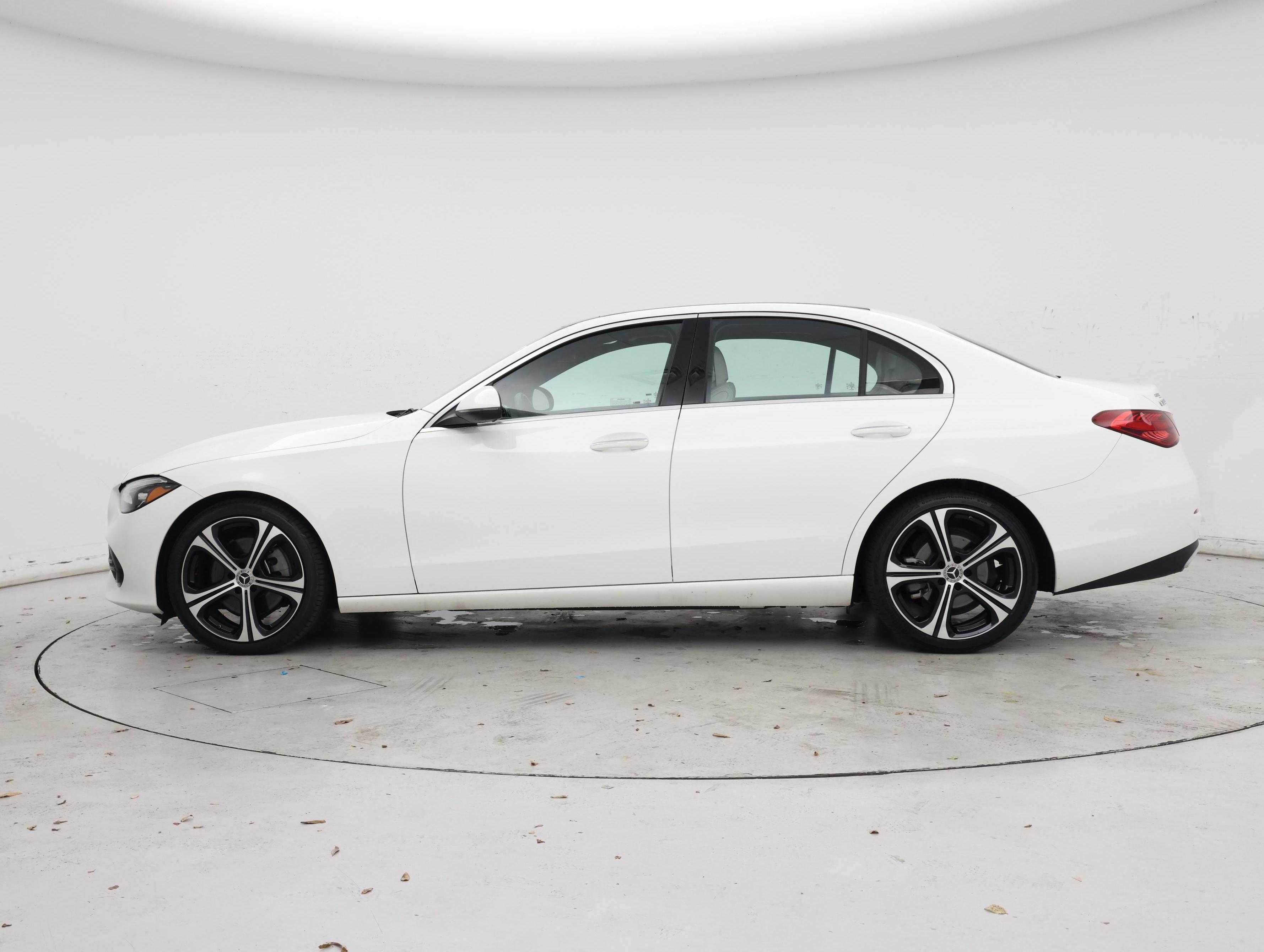 Thumbnail: 2023 Mercedes-Benz C-Class - 3