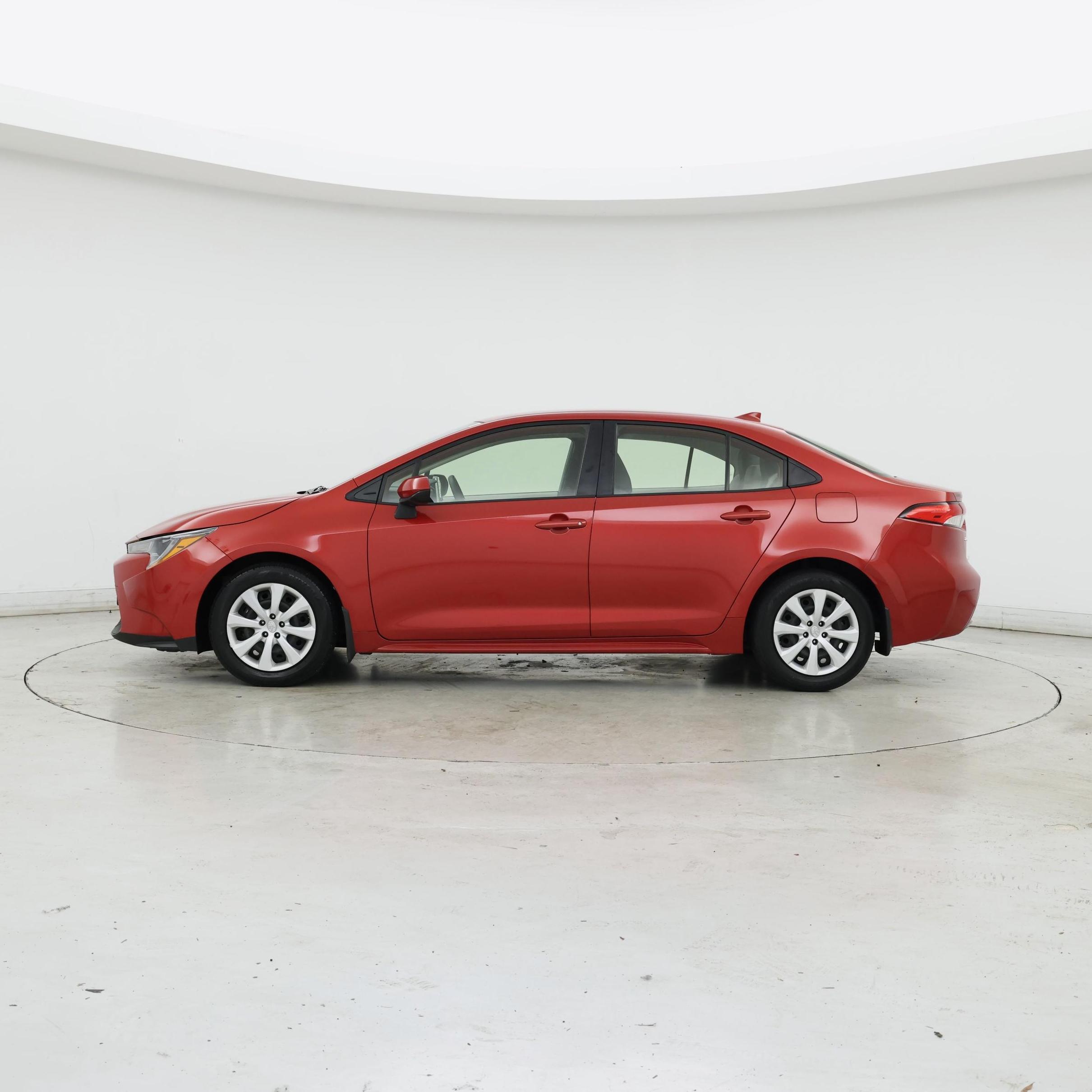 Thumbnail: 2021 Toyota Corolla - 3