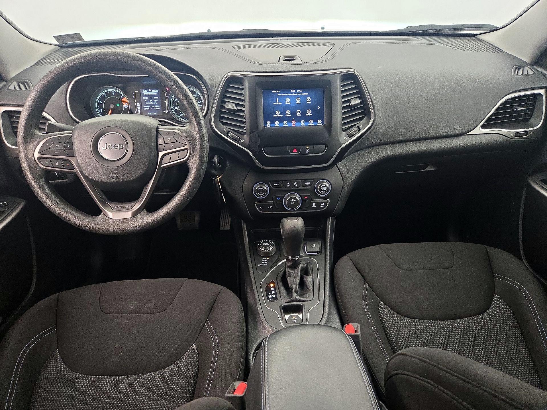 Thumbnail: 2021 Jeep Cherokee - 9