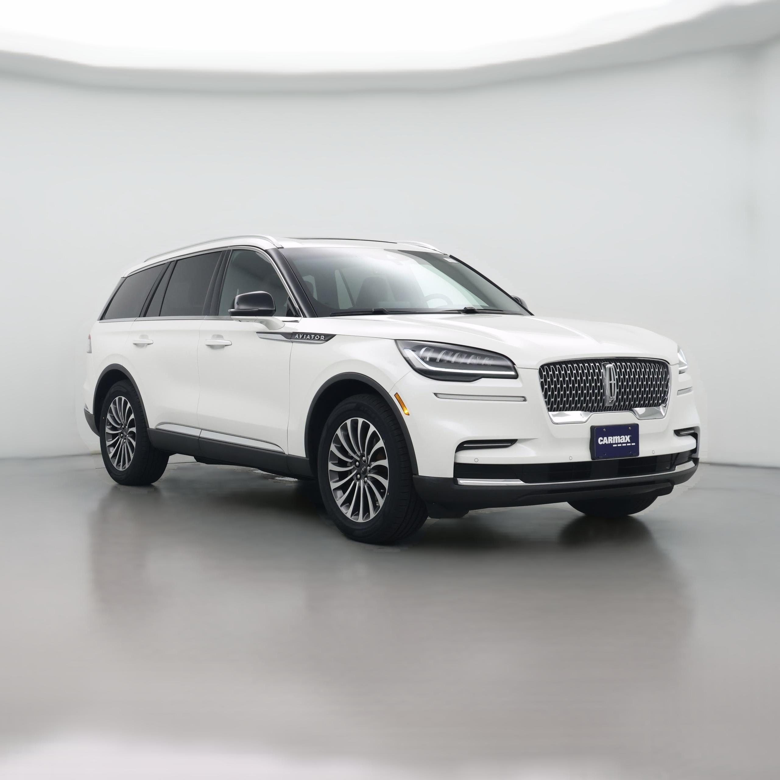 Thumbnail: 2022 Lincoln Aviator - 1