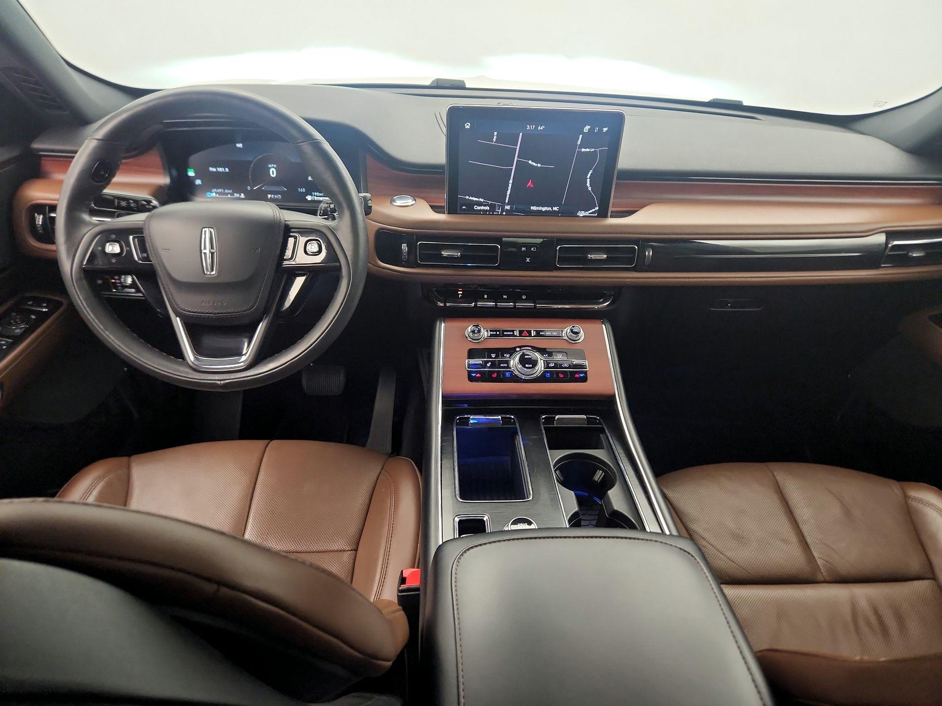 Thumbnail: 2022 Lincoln Aviator - 9