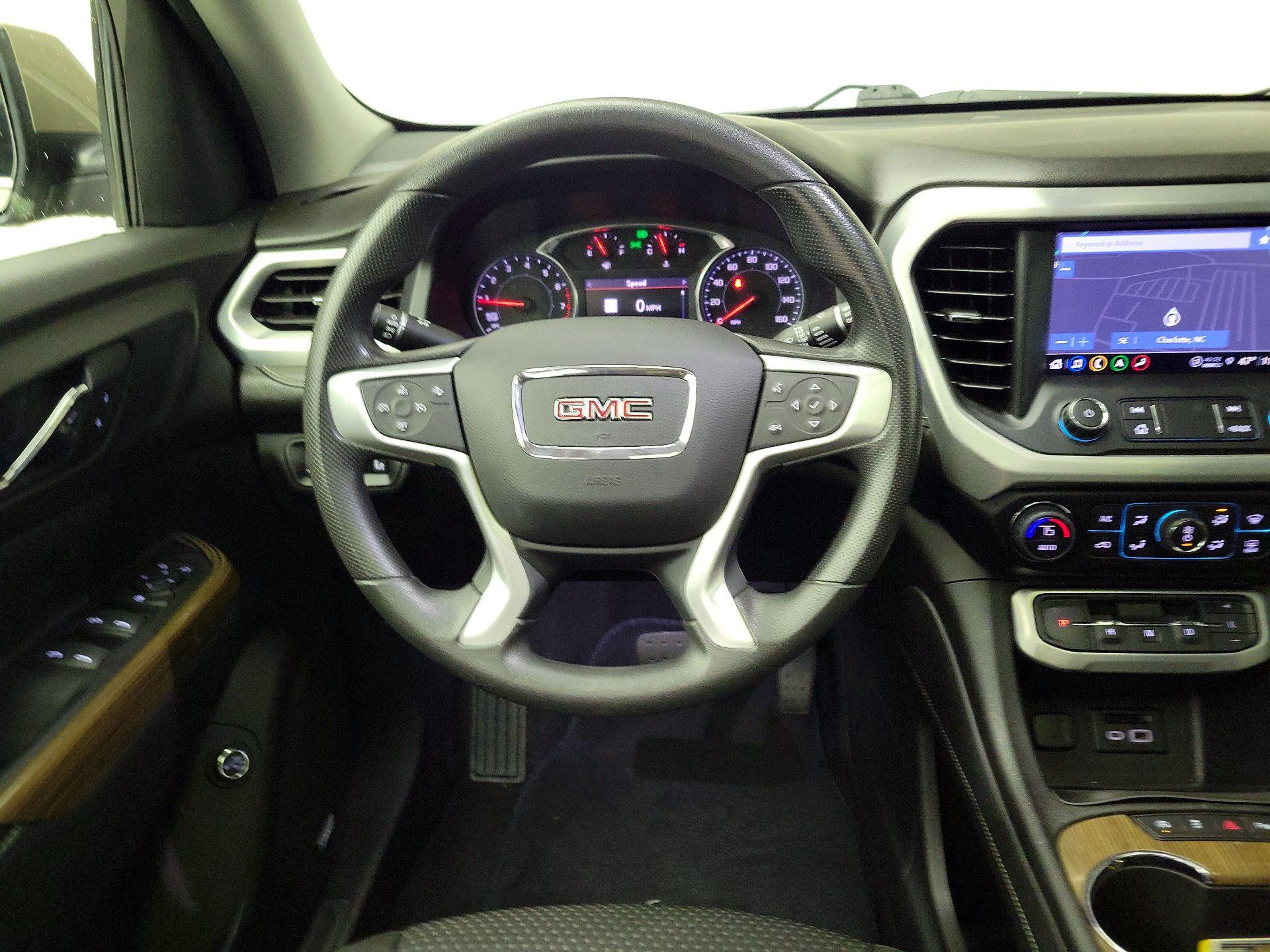 Thumbnail: 2022 GMC Acadia - 10