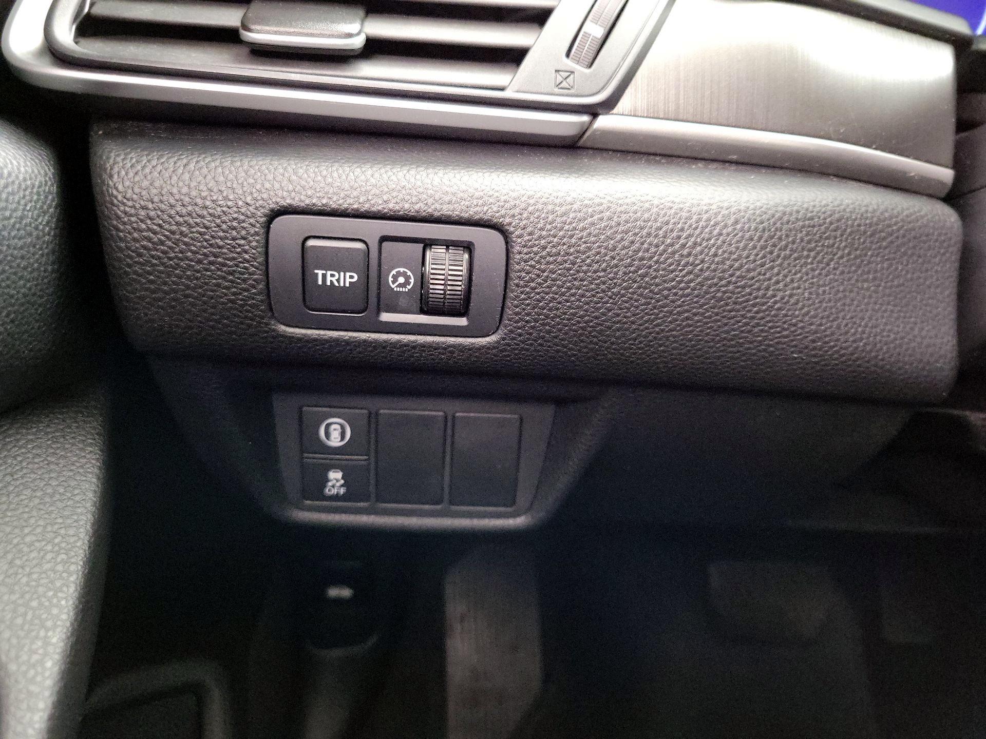 Thumbnail: 2020 Honda Accord - 13