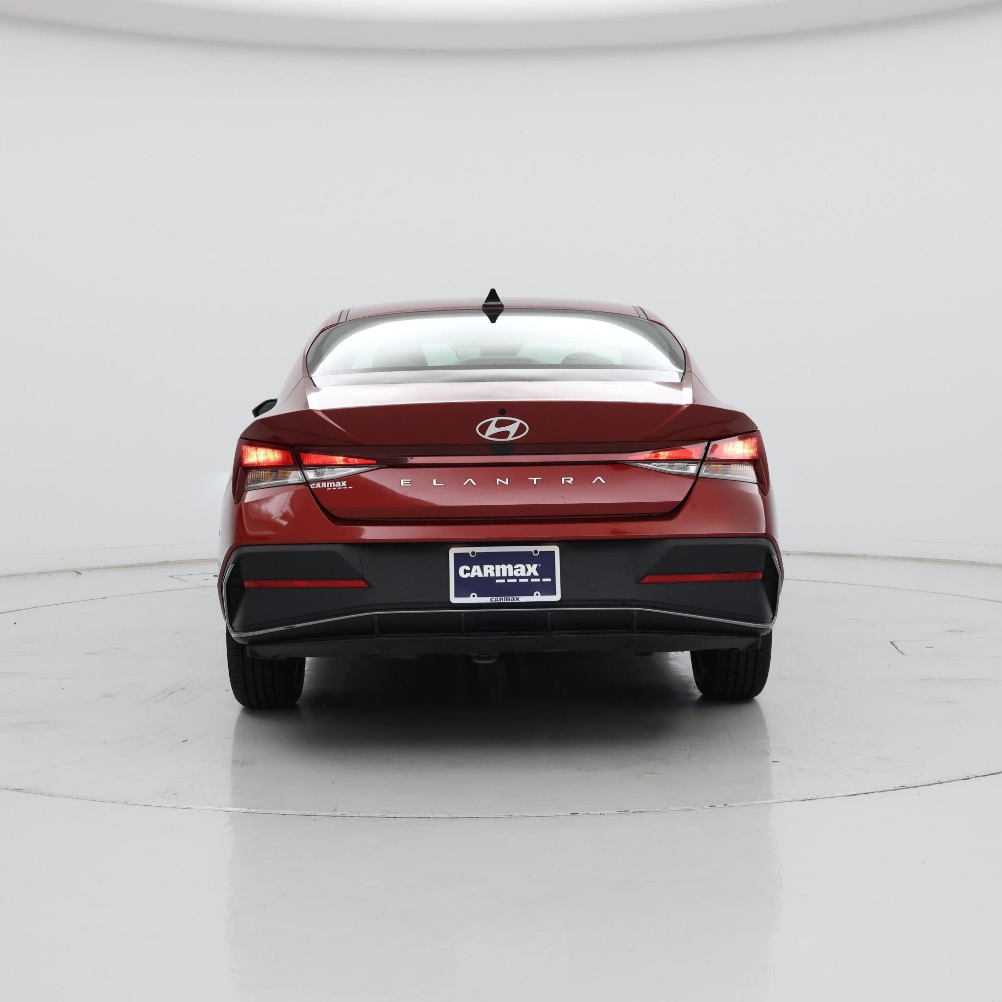 Thumbnail: 2024 Hyundai Elantra - 6