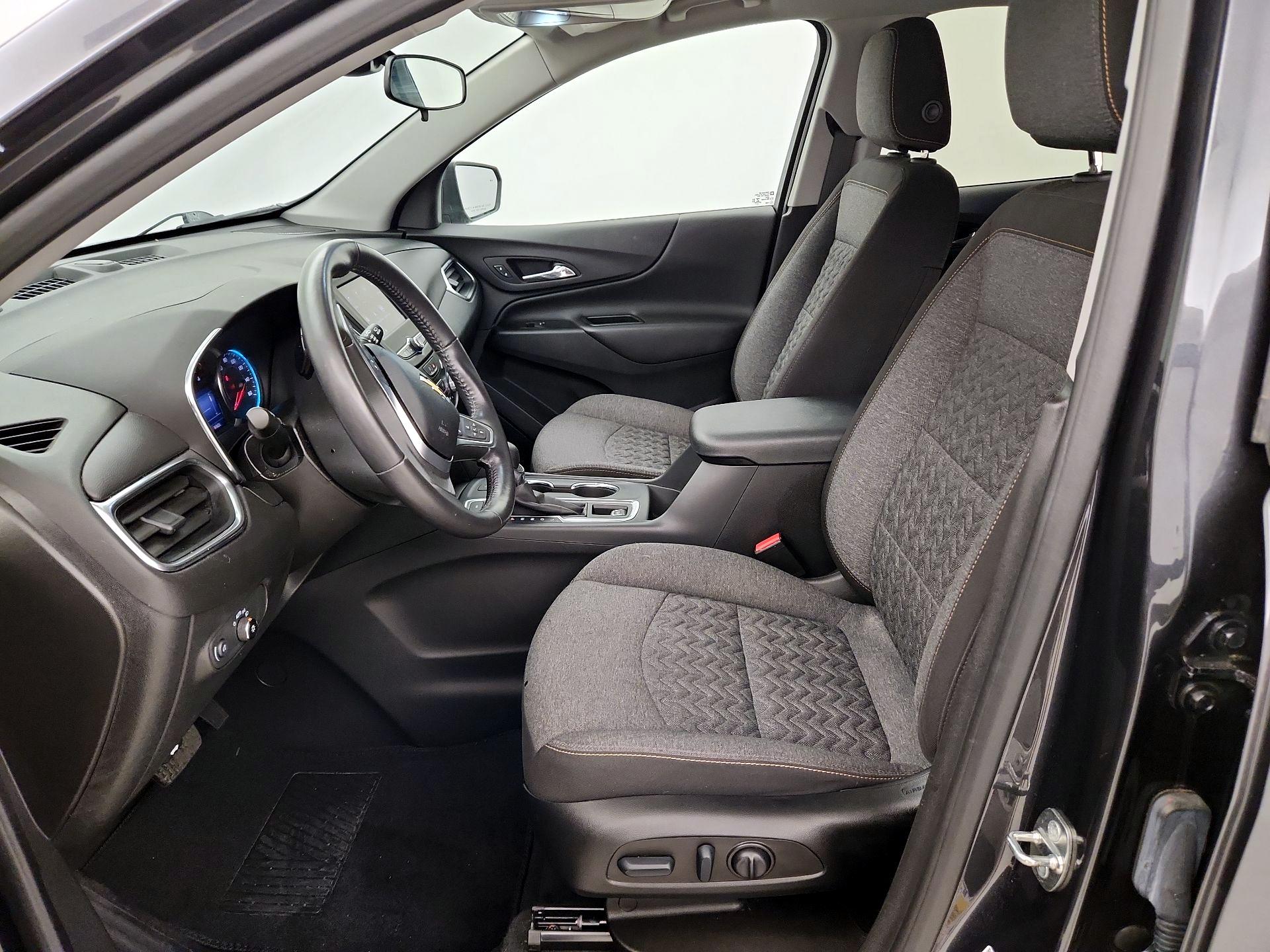 Thumbnail: 2022 Chevrolet Equinox - 11