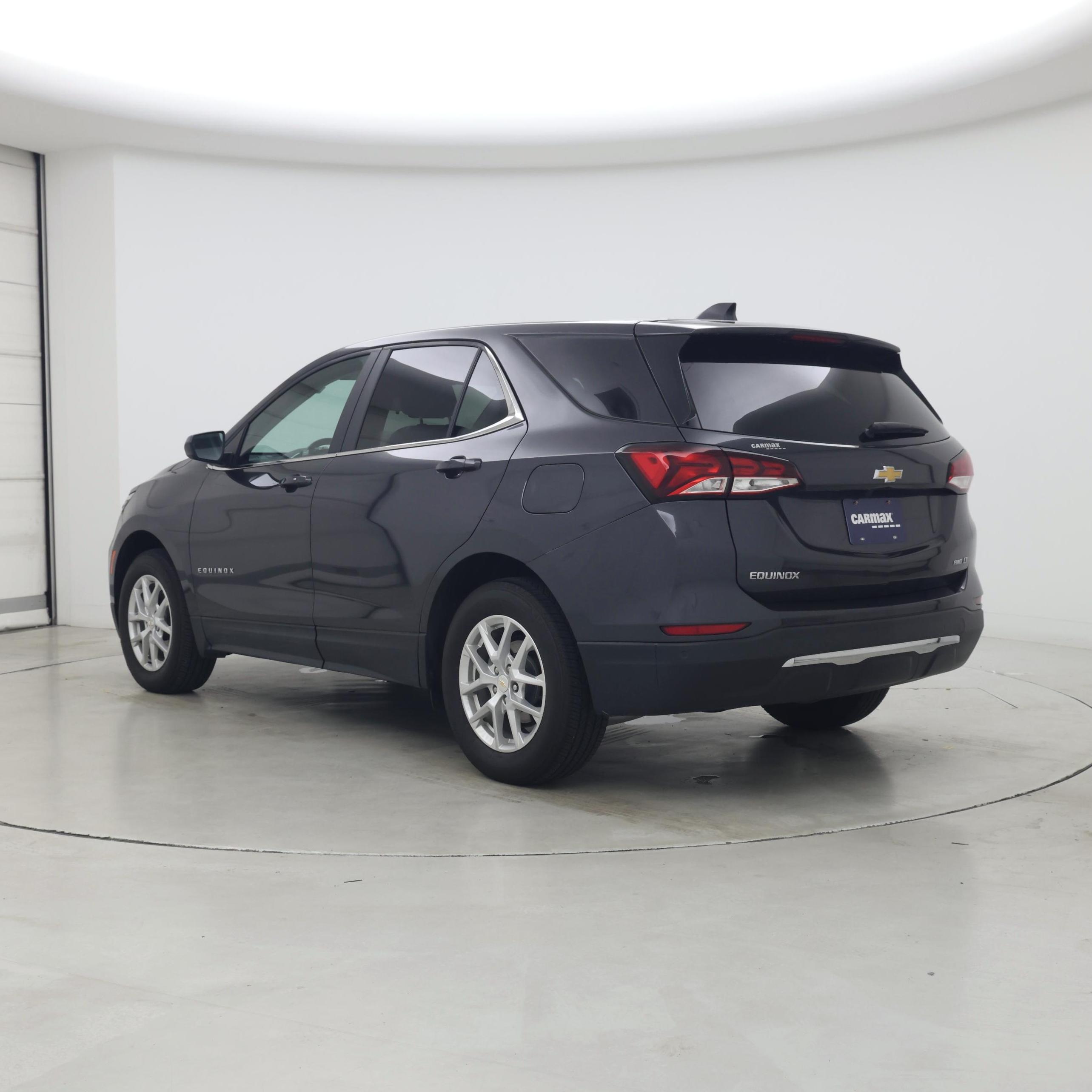 Thumbnail: 2022 Chevrolet Equinox - 2