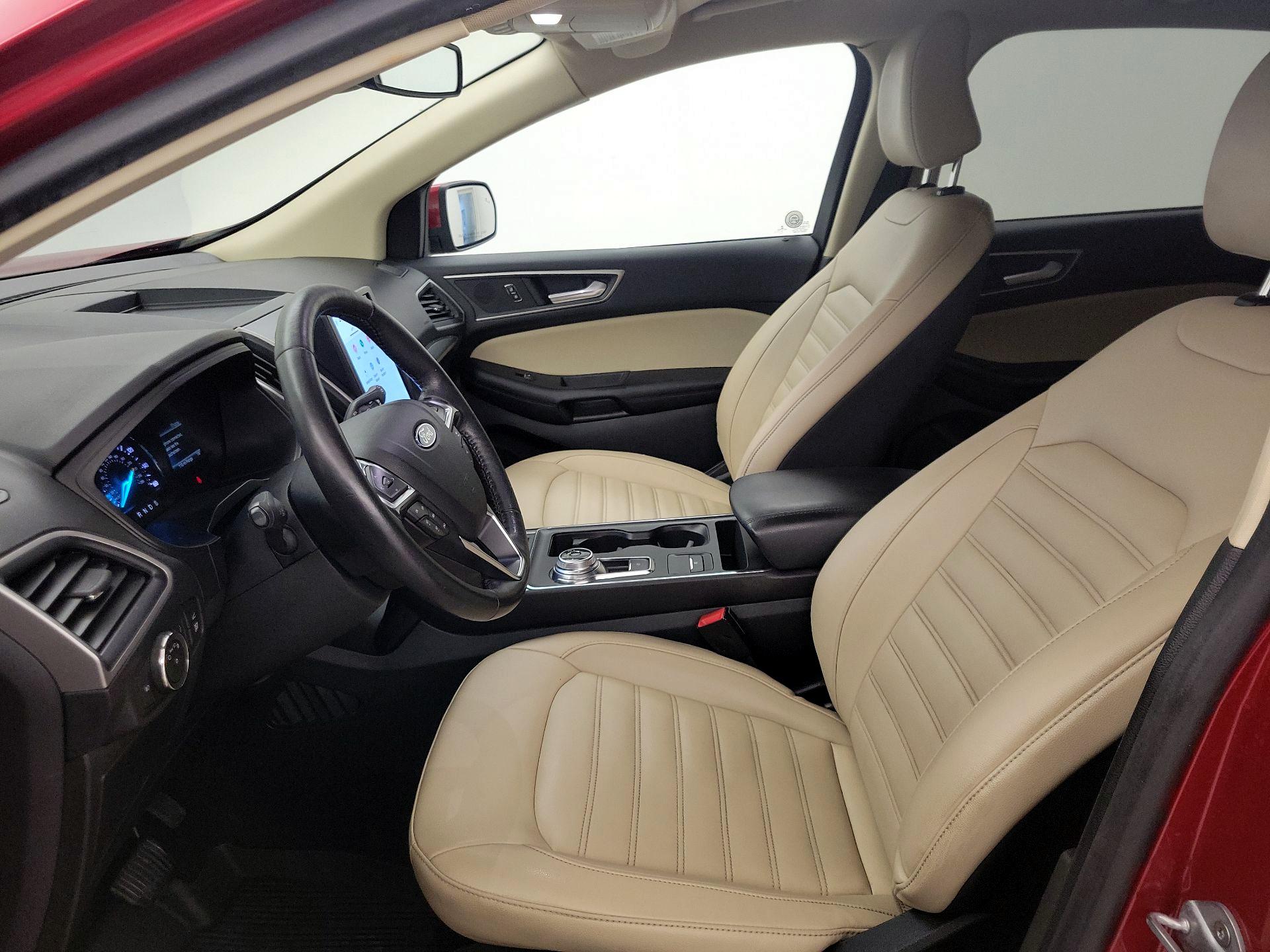 Thumbnail: 2022 Ford Edge - 11