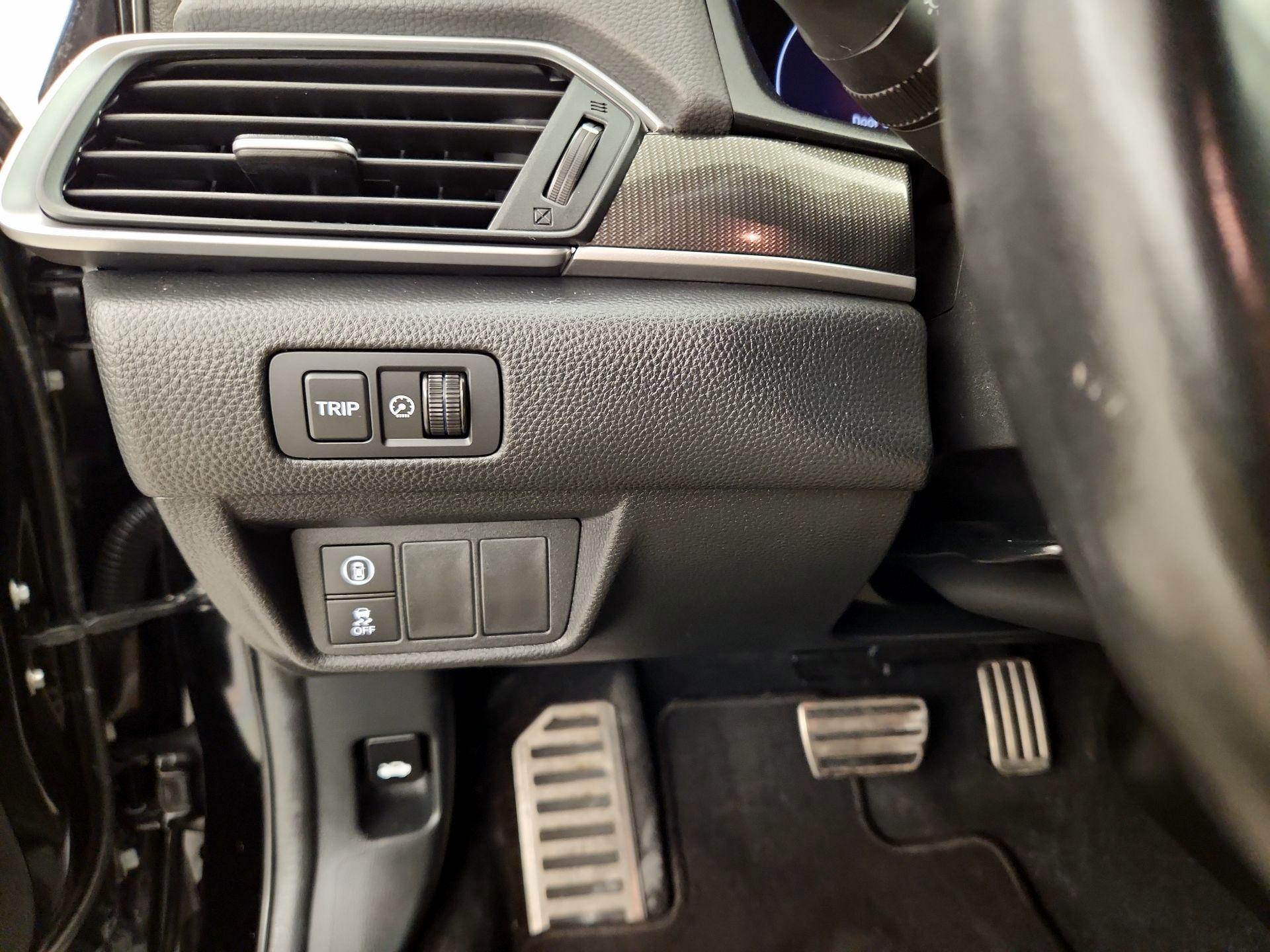 Thumbnail: 2022 Honda Accord - 13