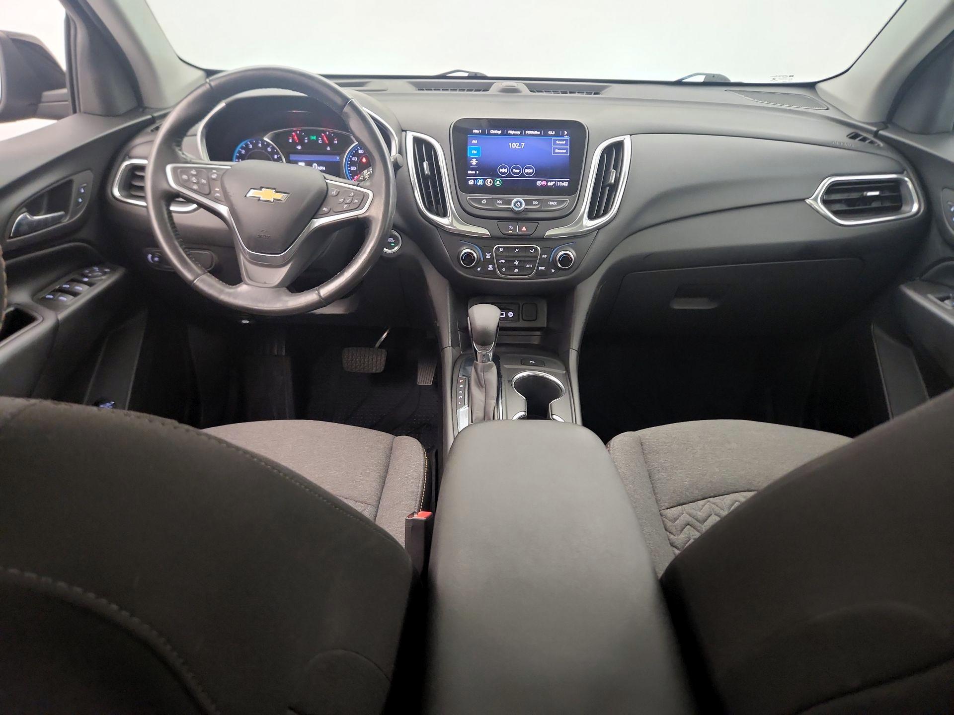 Thumbnail: 2022 Chevrolet Equinox - 9