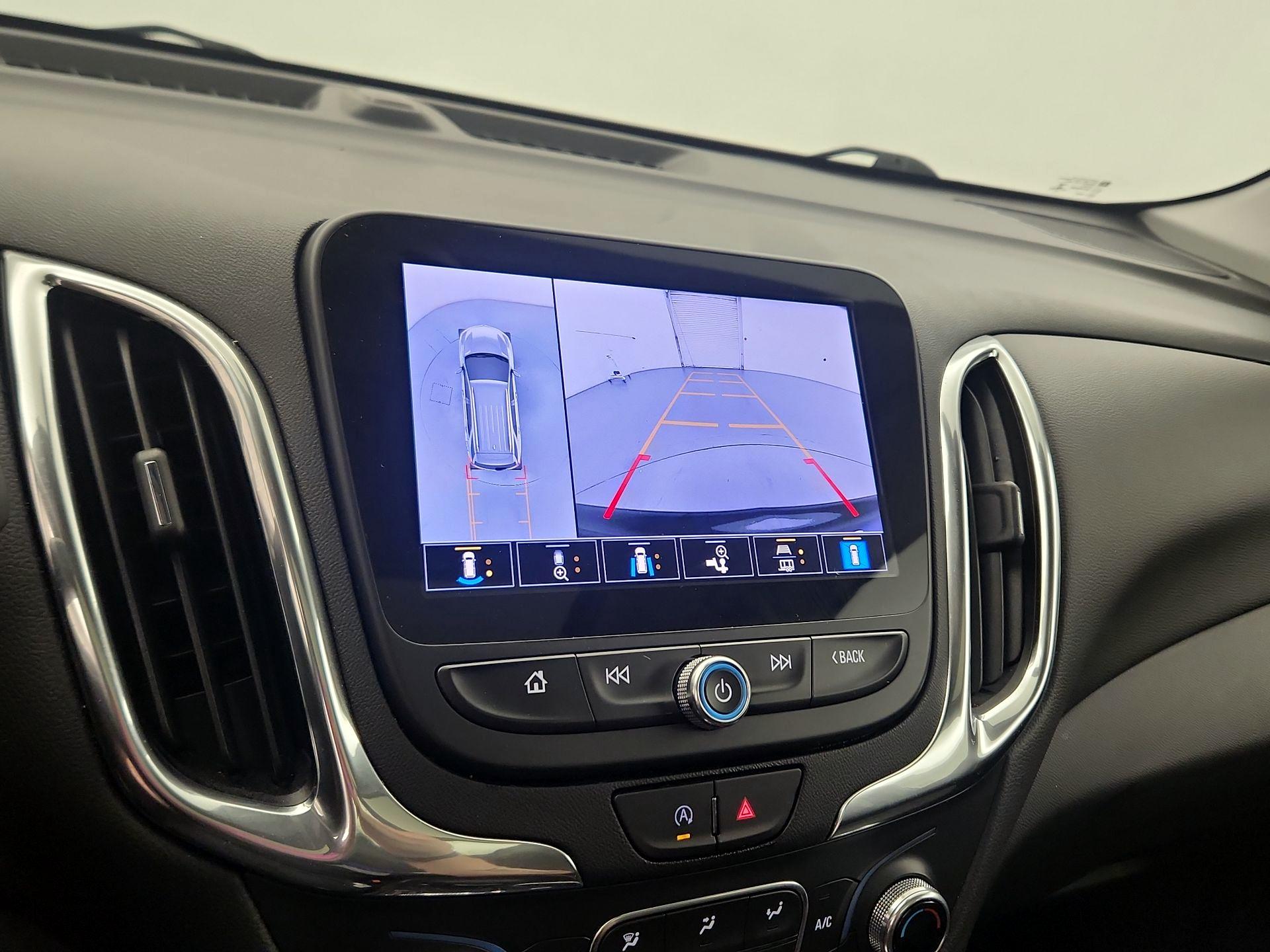 Thumbnail: 2022 Chevrolet Equinox - 15