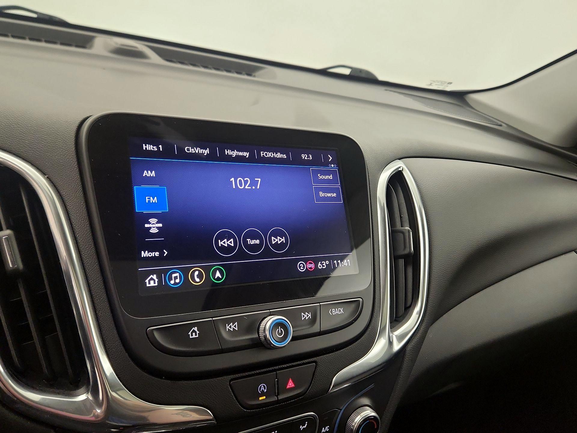 Thumbnail: 2022 Chevrolet Equinox - 16