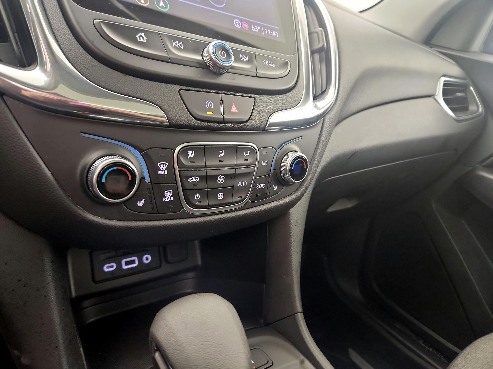 Thumbnail: 2022 Chevrolet Equinox - 17