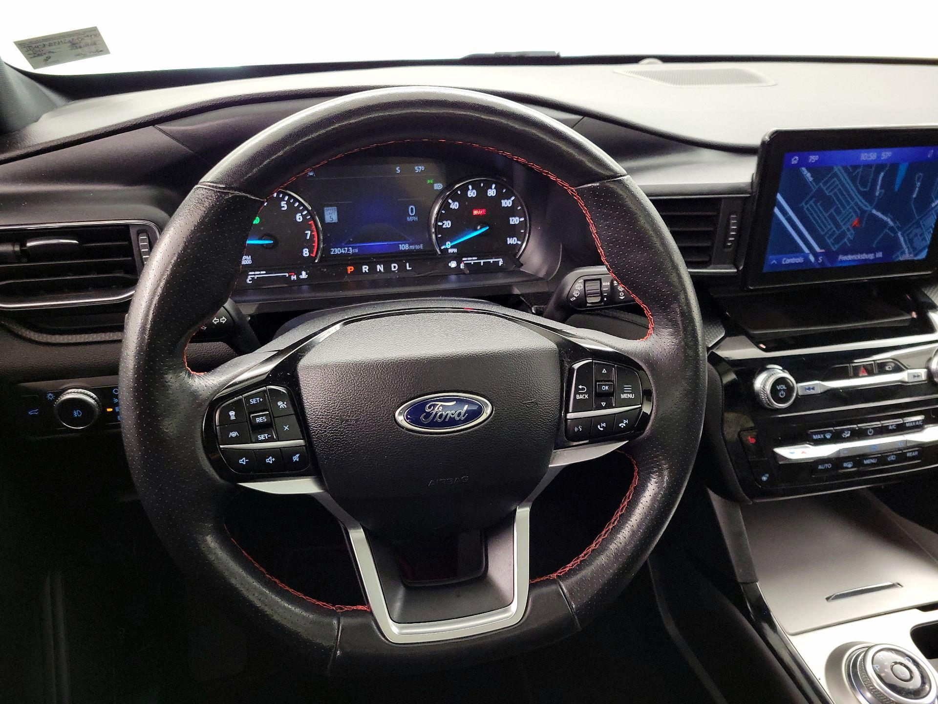 Thumbnail: 2022 Ford Explorer - 10