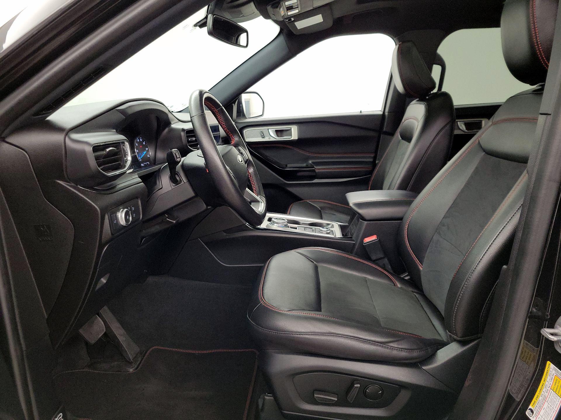 Thumbnail: 2022 Ford Explorer - 11