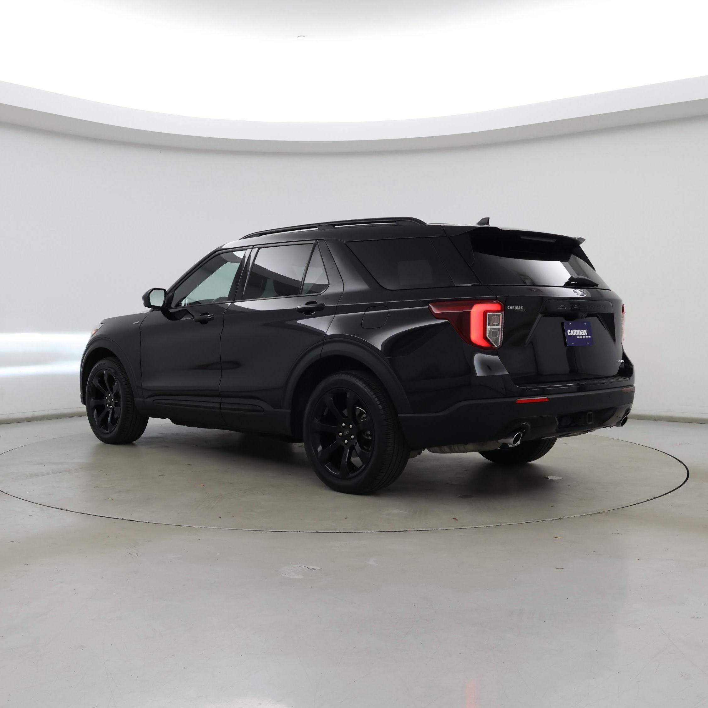 Thumbnail: 2022 Ford Explorer - 2