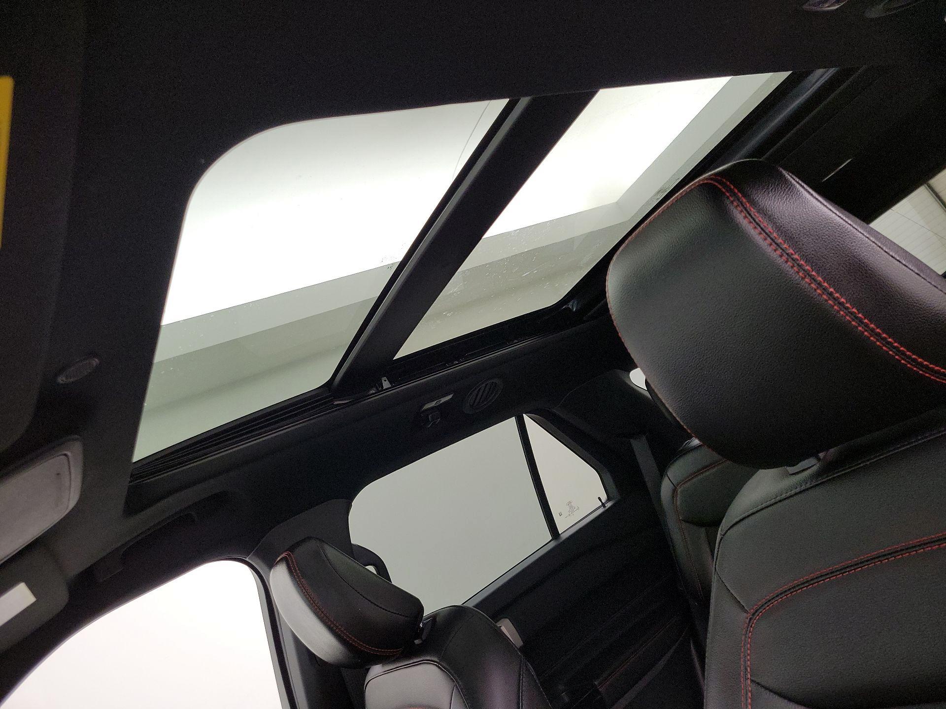 Thumbnail: 2022 Ford Explorer - 20