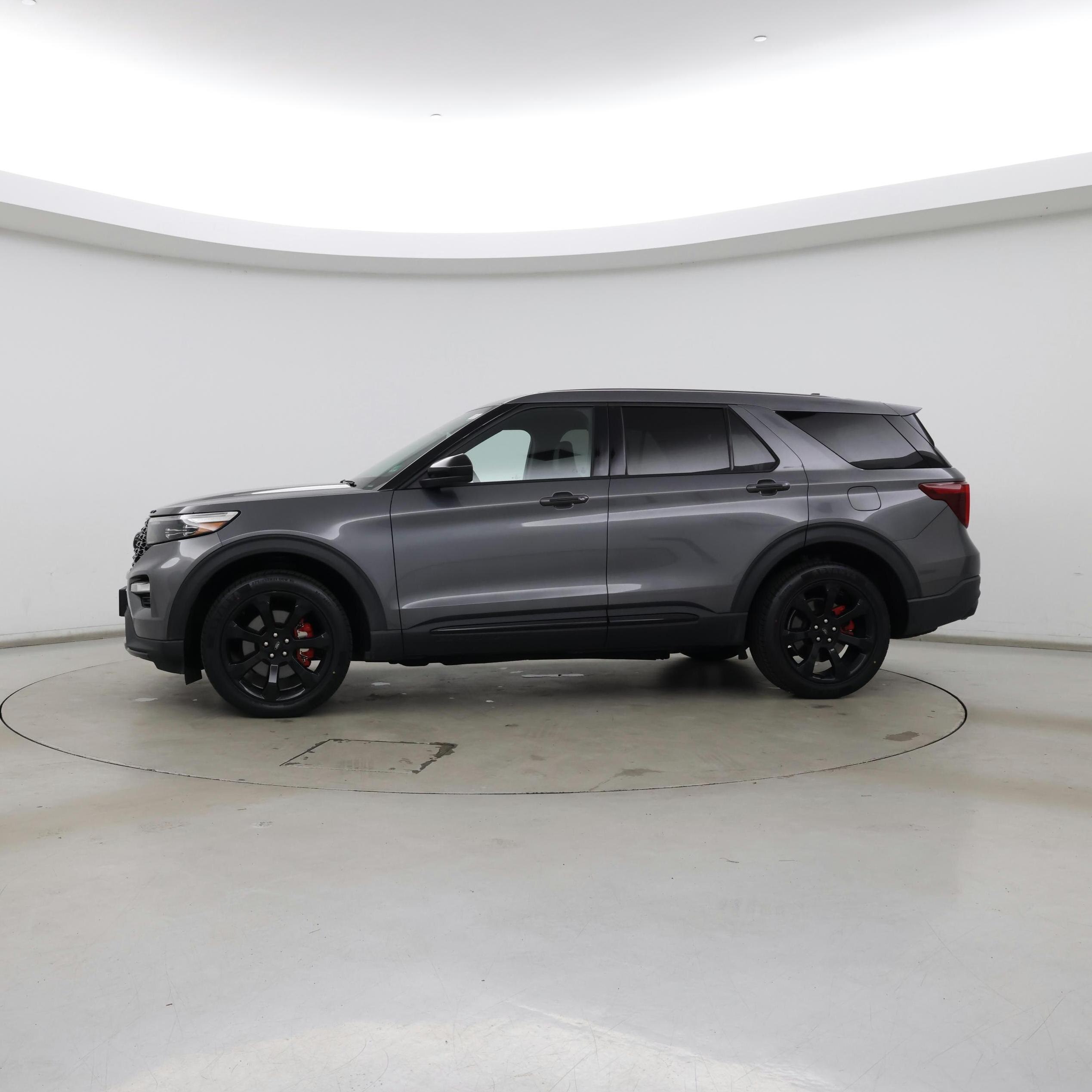 Thumbnail: 2022 Ford Explorer - 3
