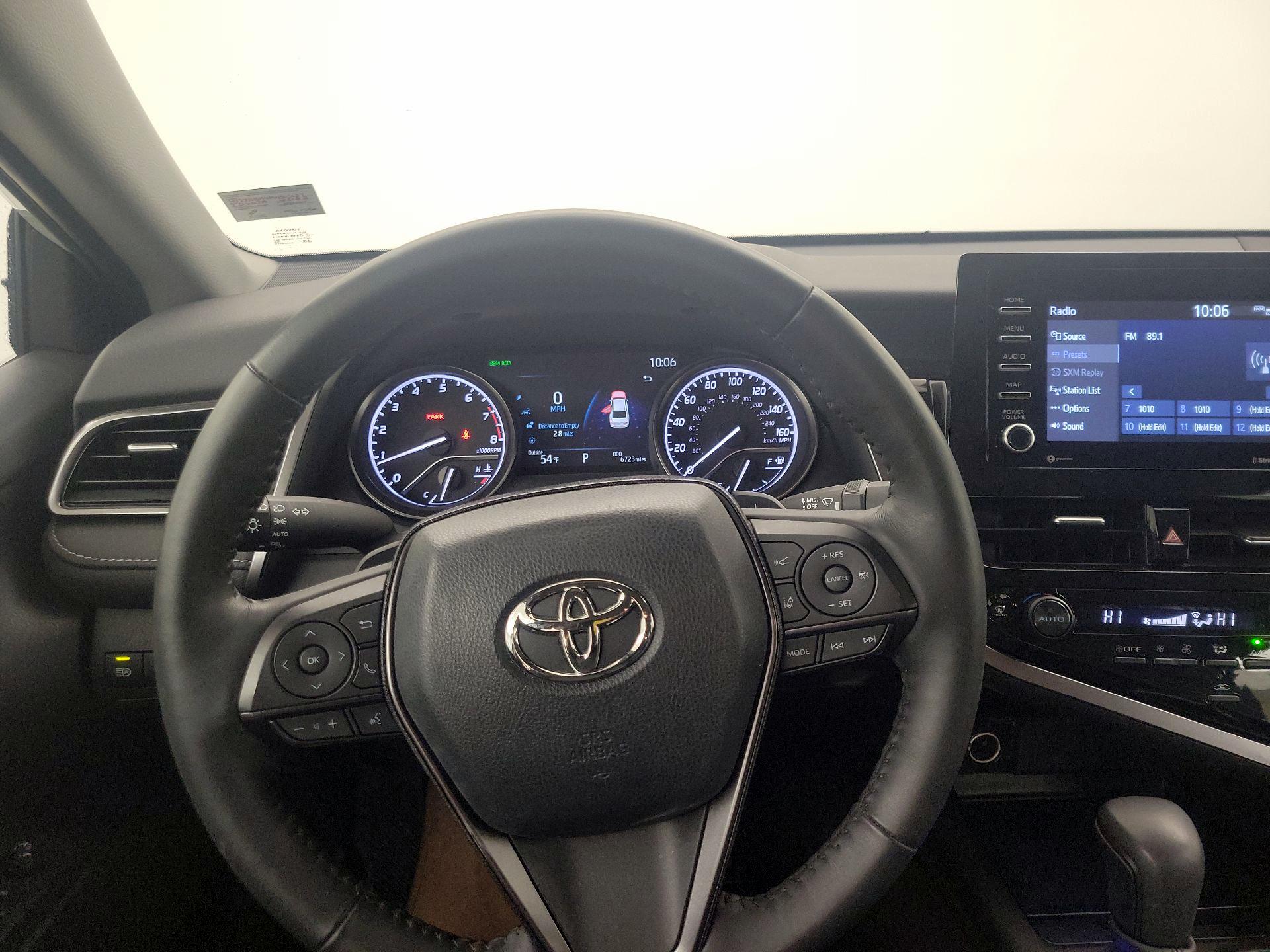 Thumbnail: 2023 Toyota Camry - 10