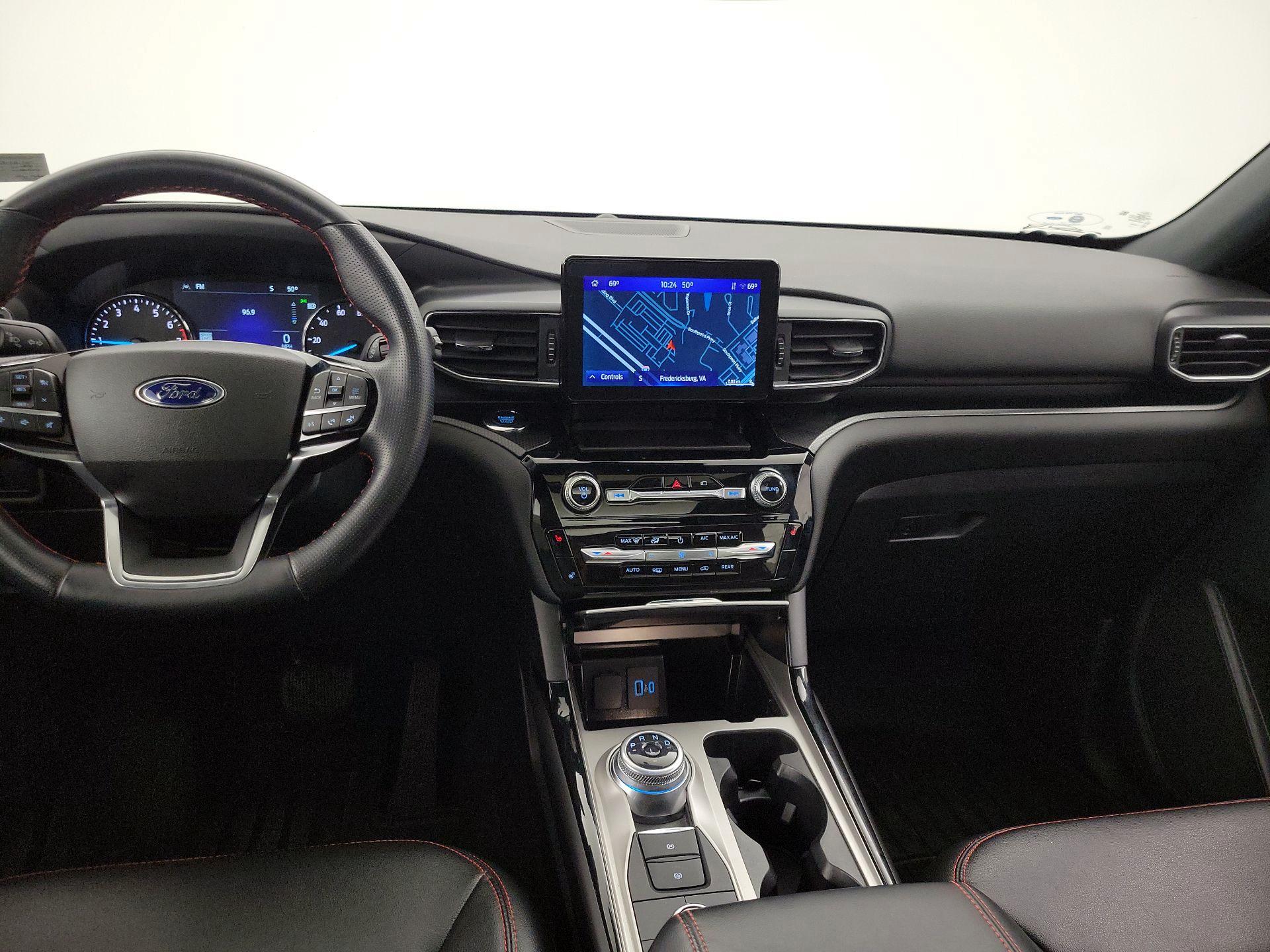 Thumbnail: 2022 Ford Explorer - 9