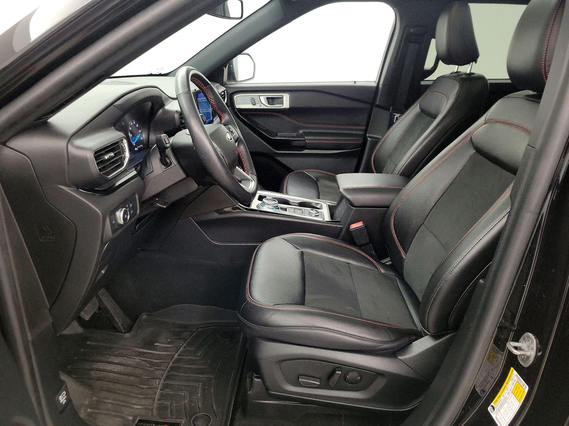 Thumbnail: 2022 Ford Explorer - 11